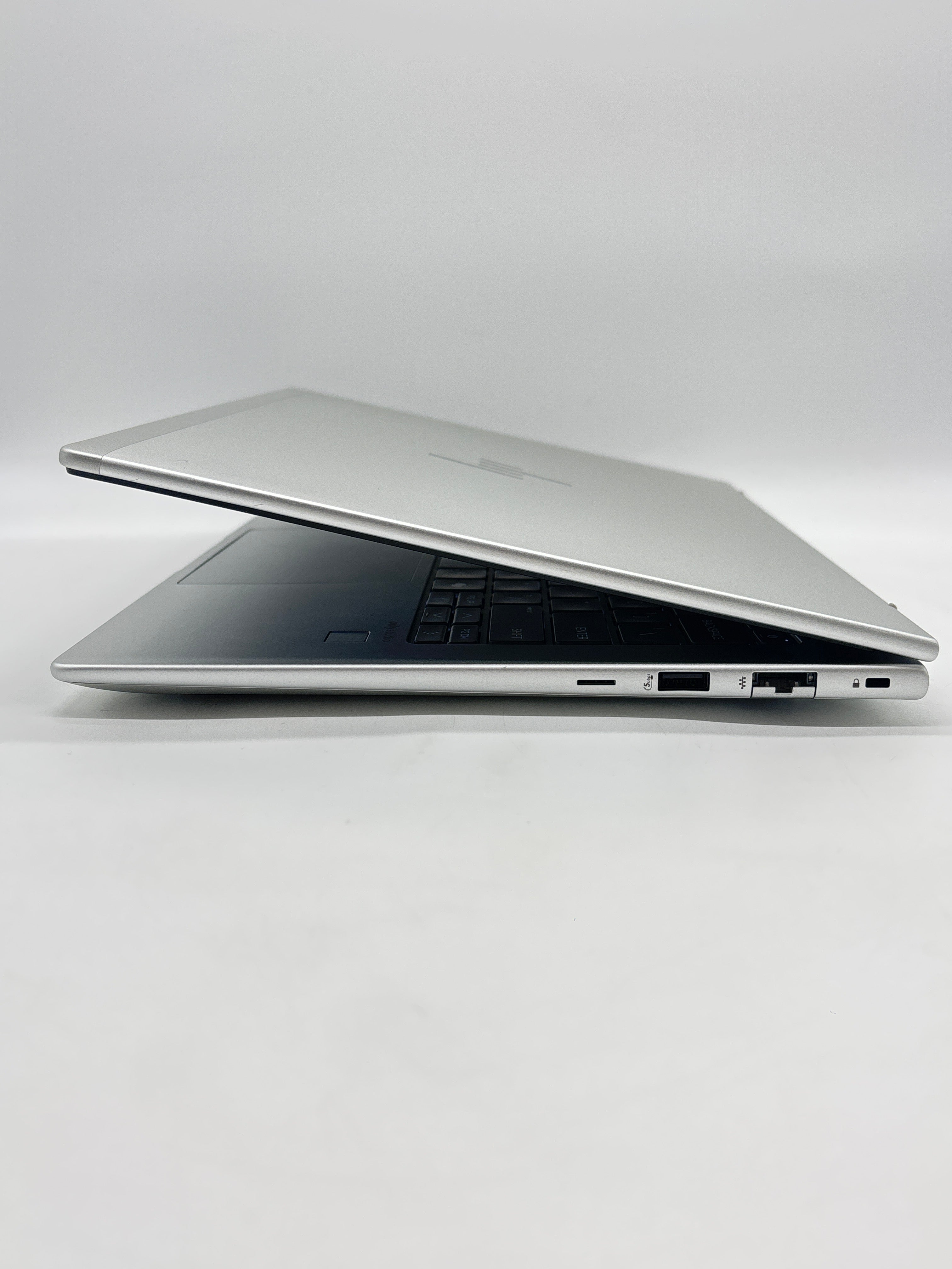 HP EliteBook 645 G11 AMD Ryzen 5 PRO 32GB RAM 256GB SSD
