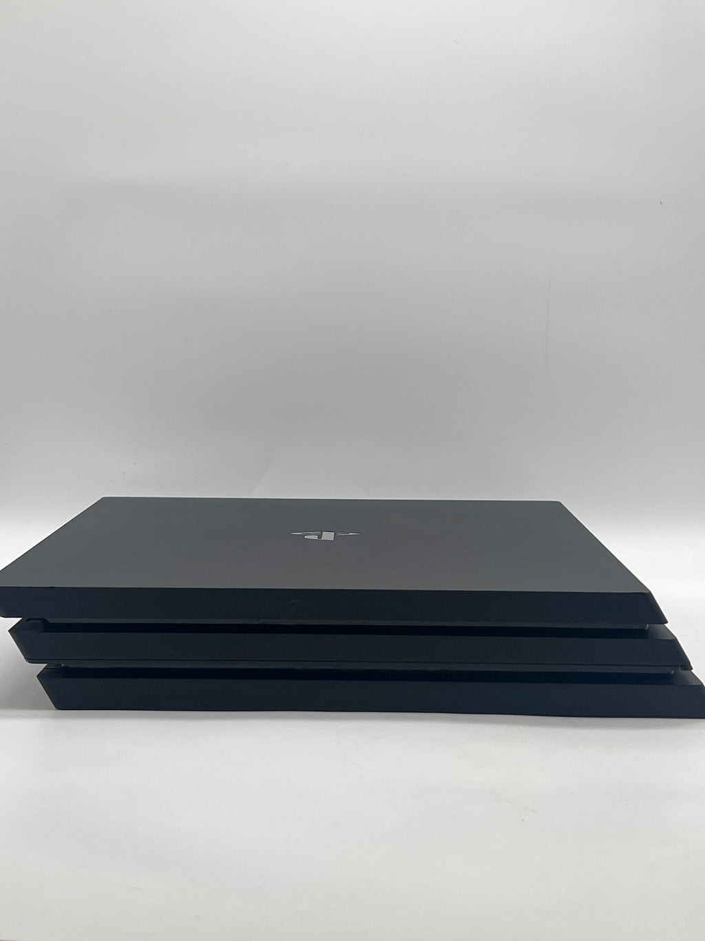 Sony PlayStation 4 Pro Used CUH-7015B 1TB Black Home Console 4K UHD