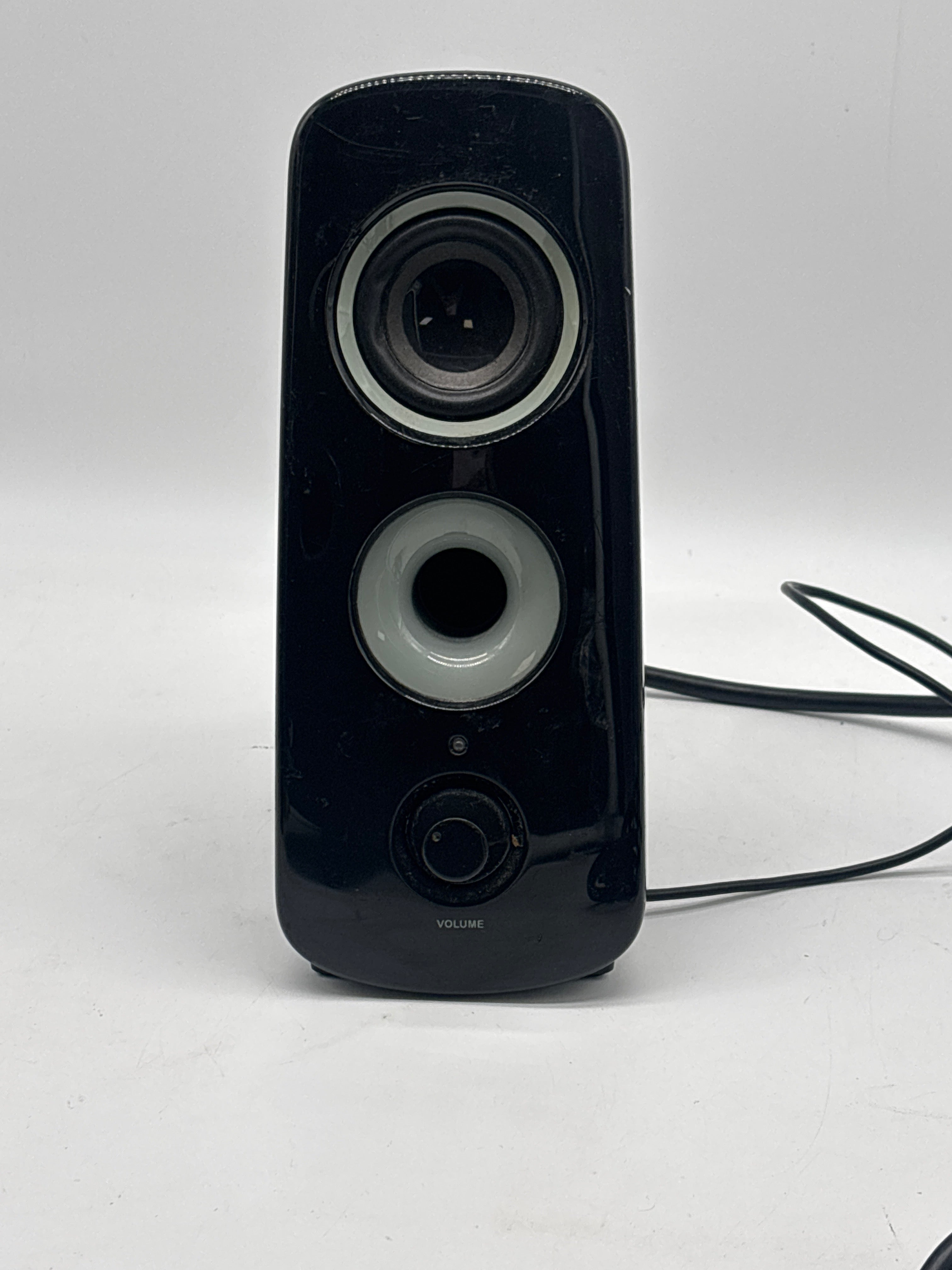 Logitech Z323 2.1 Home Theater Speaker System Black - Used