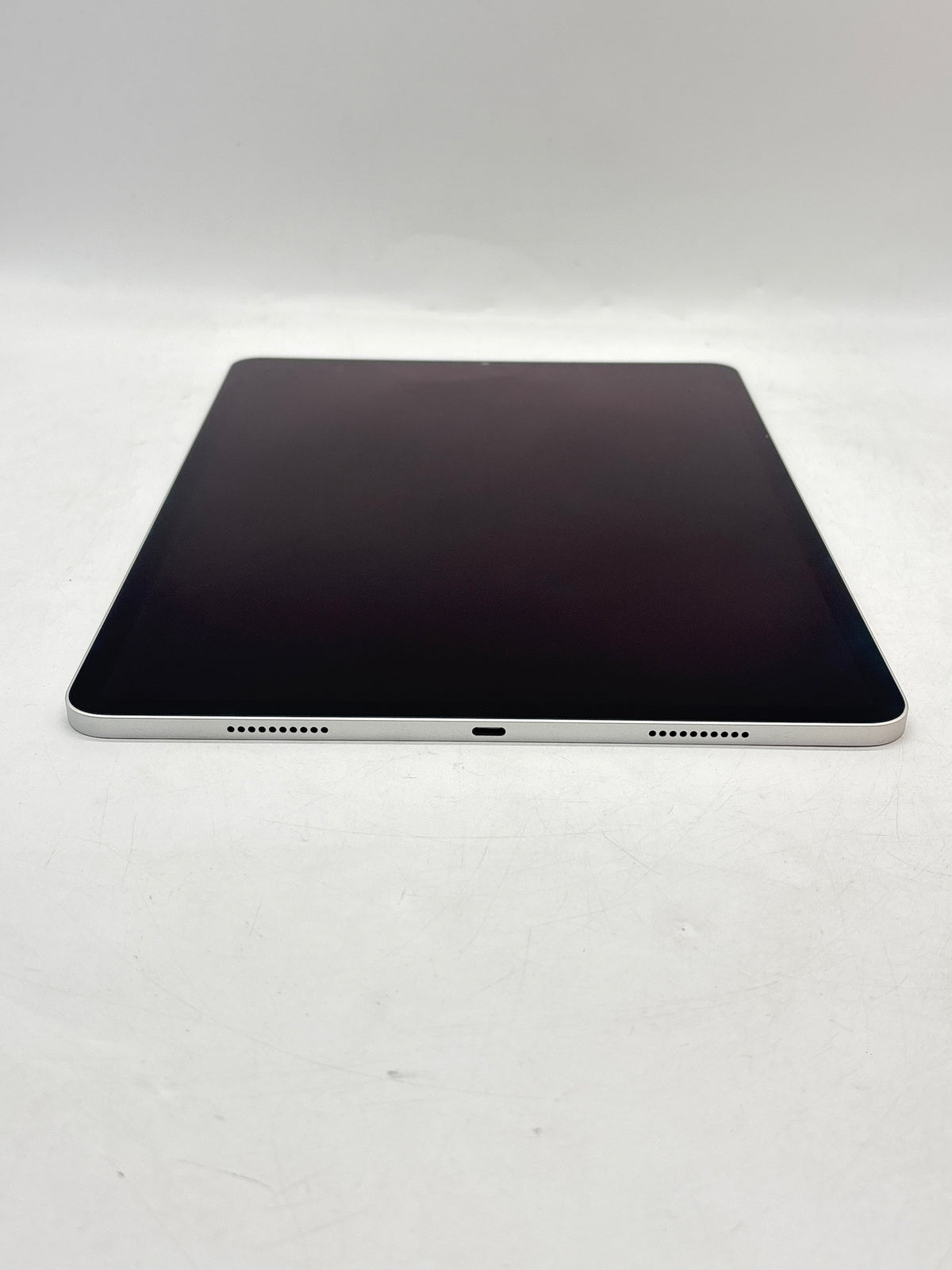 Apple iPad Pro 12.9 6th Gen A2436 128GB Wi-Fi Only Silver READ