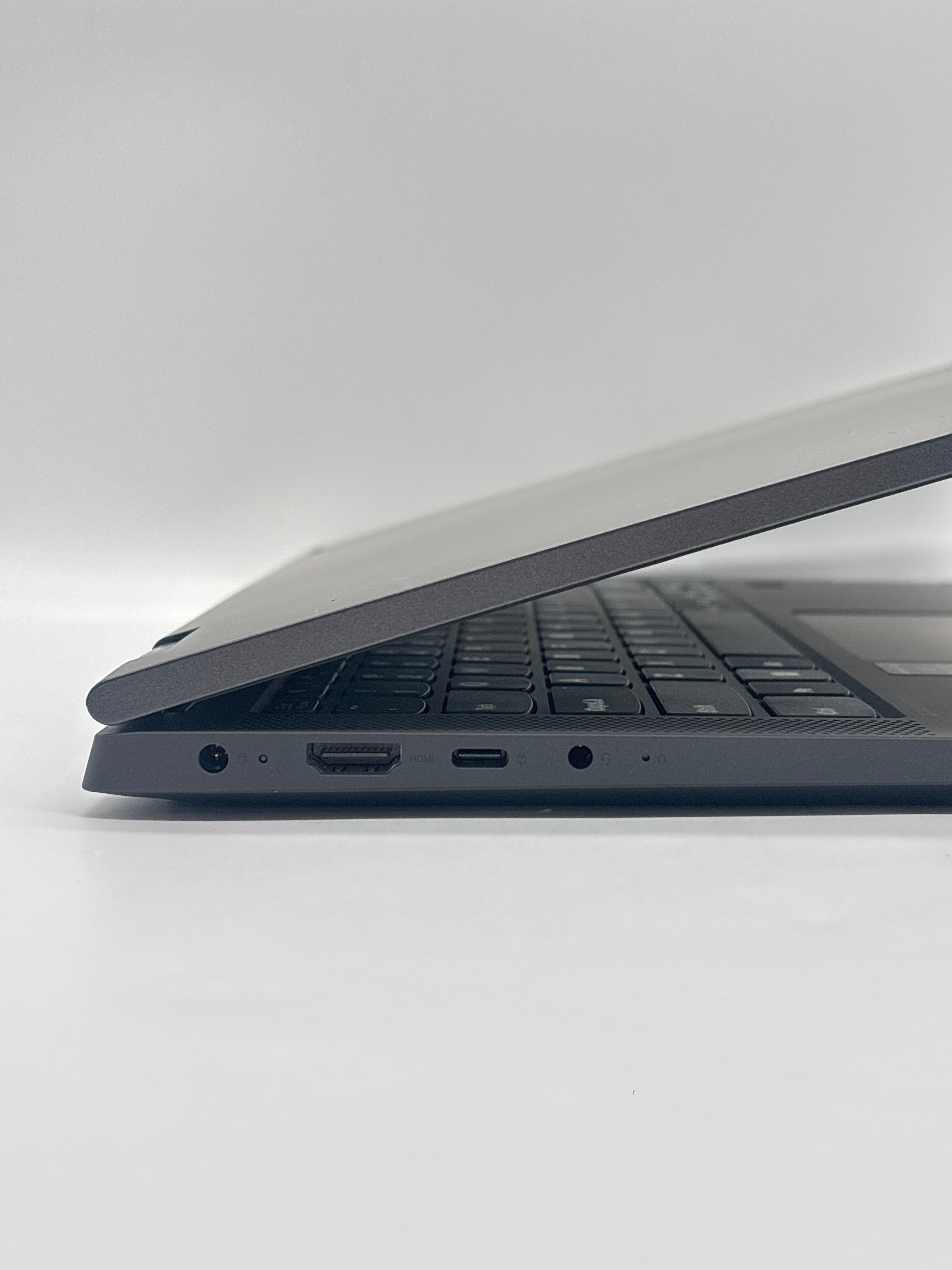 Lenovo Flex 5 14ITL05 i3-1115G4 4GB RAM 128GB SSD