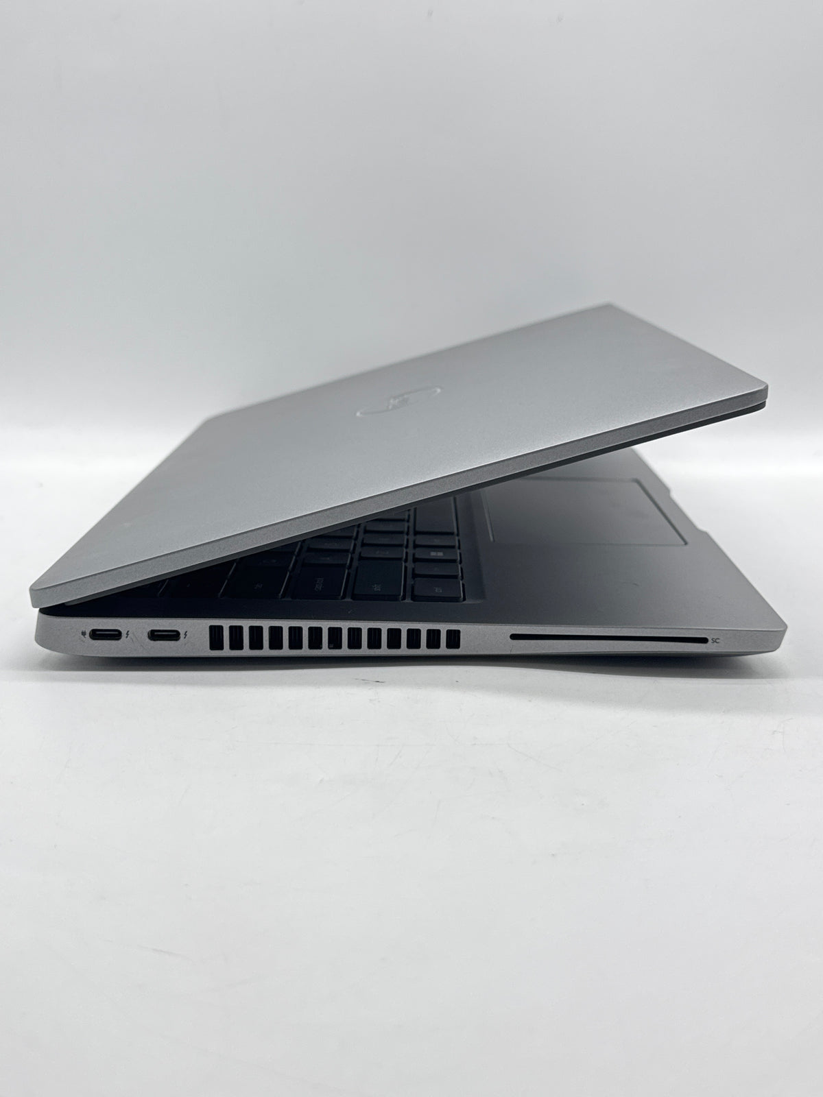 Dell Latitude 5430 14" Core i5-1235U 16GB RAM 256GB SSD Gray - Used