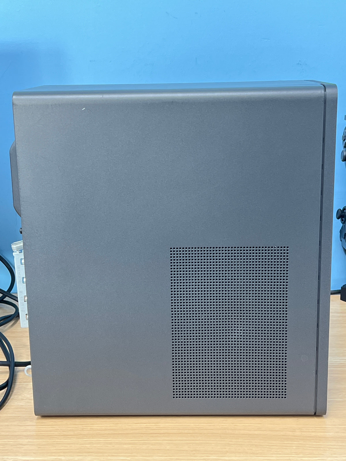 HP ENVY Desktop TE01-1011 i7-10700 16GB RAM 512GB SSD Black - Used