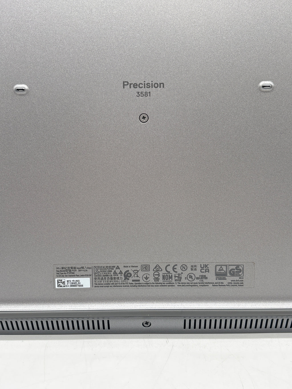 Dell Precision 3581 i7-13700H 32GB RAM 1TB SSD RTX A500