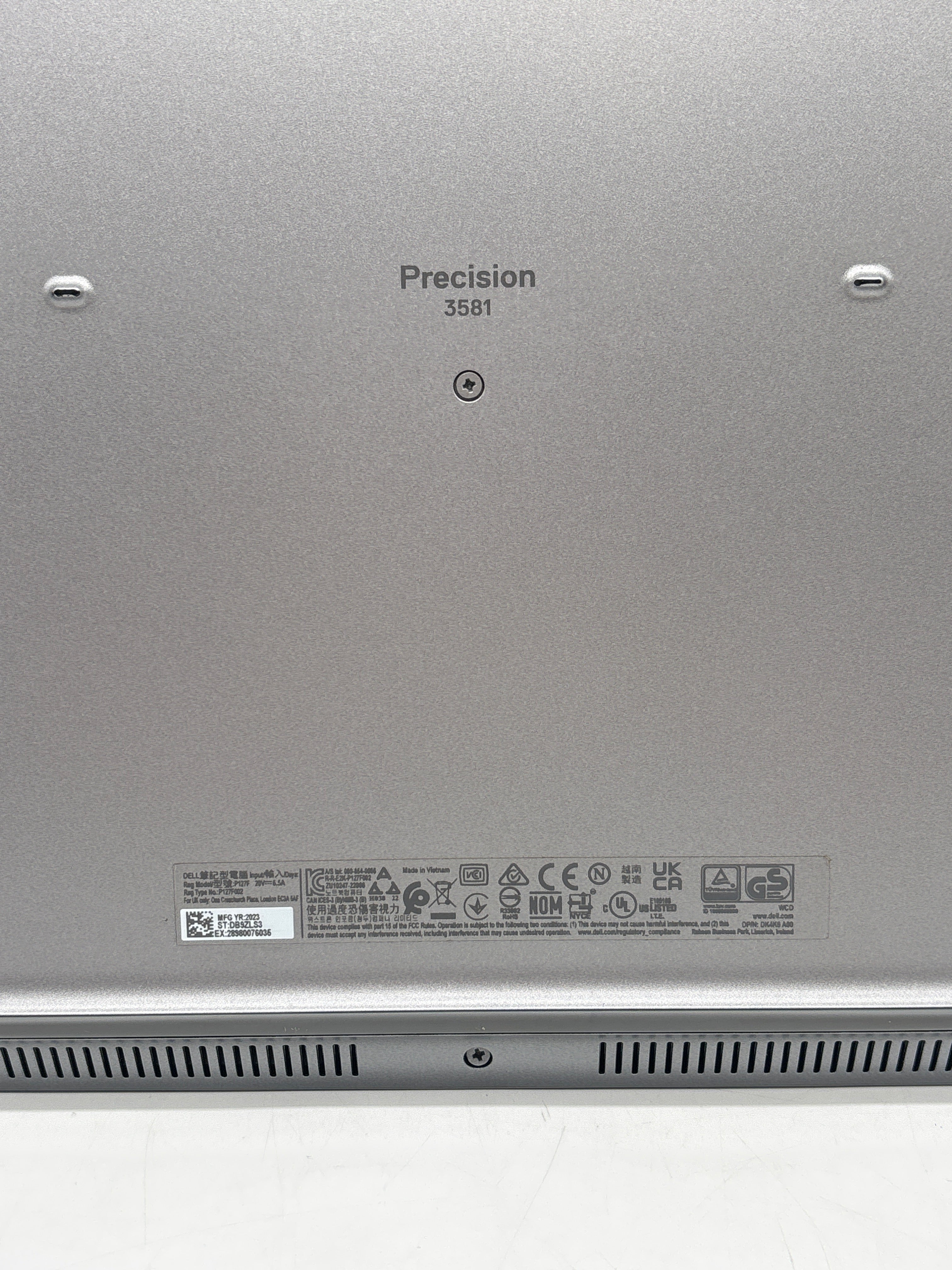 Dell Precision 3581 i7-13700H 32GB RAM 1TB SSD RTX A500