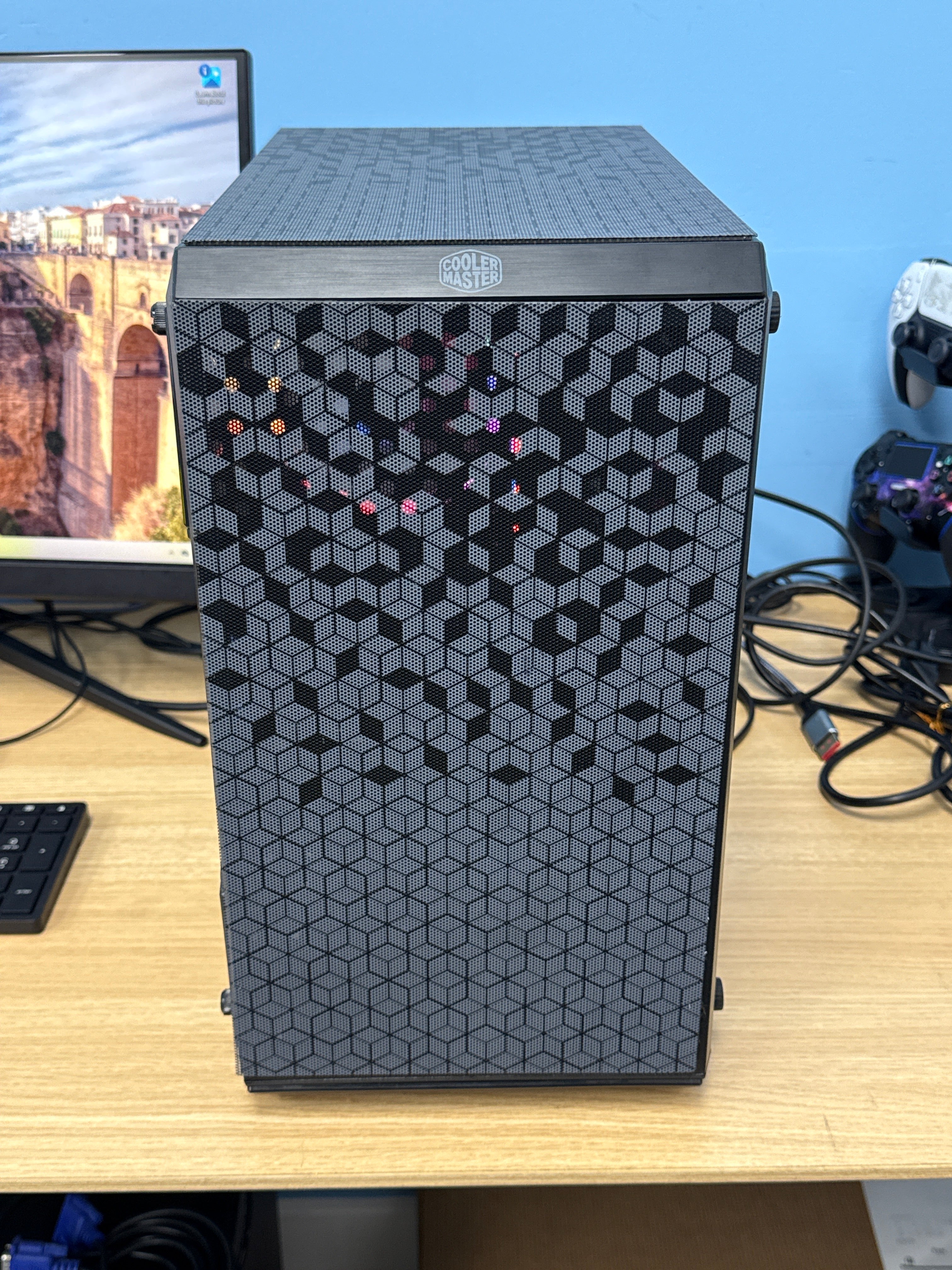 Gaming PC Ryzen 5 5500 16GB RAM 1TB SSD RTX 3050 - Used