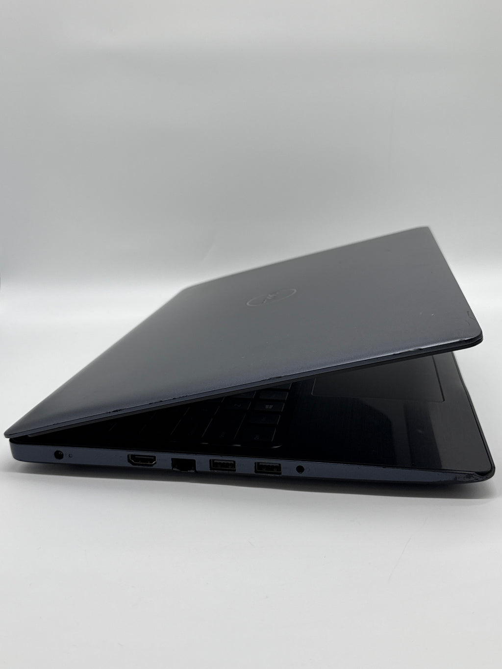 Dell Inspiron 5570 i5-8250U 16GB RAM 512GB SSD