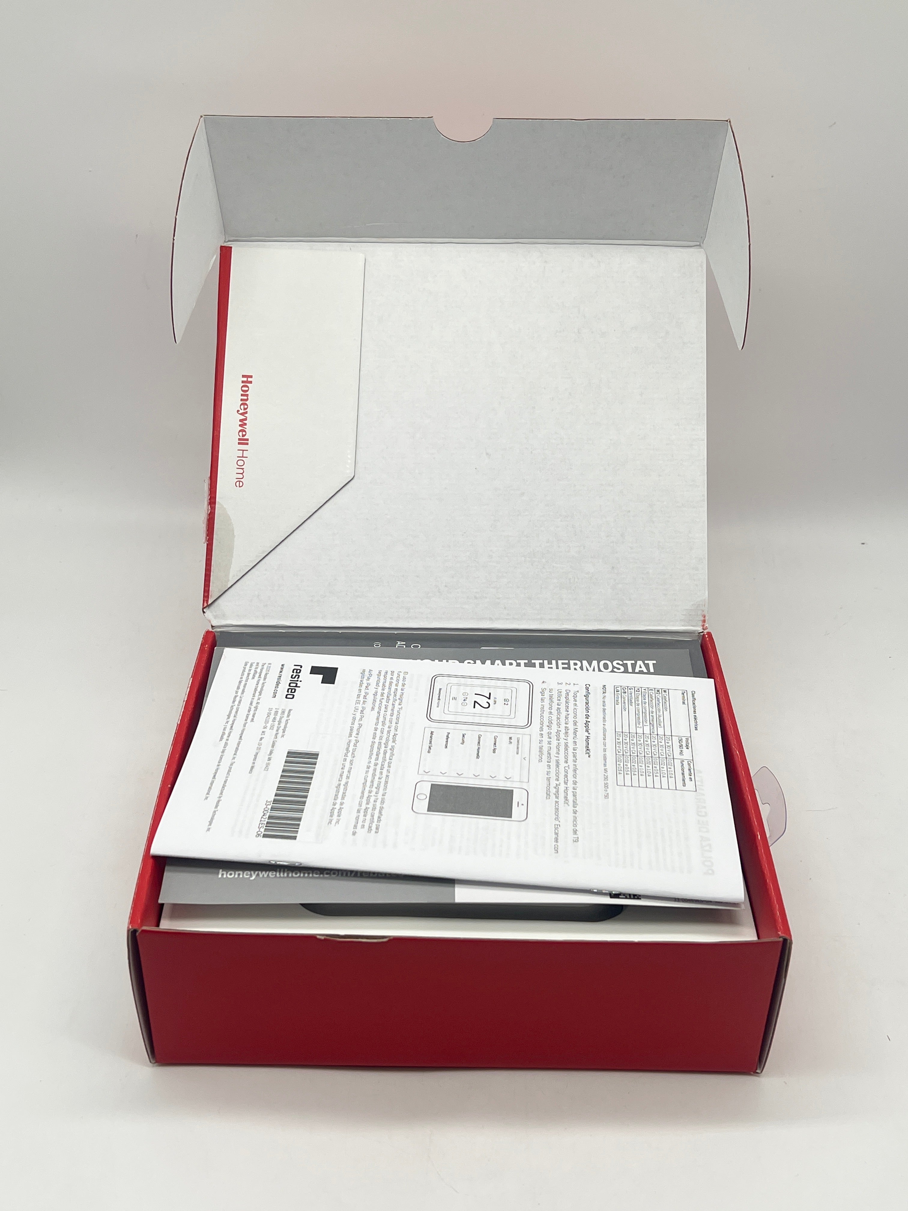 Honeywell T9 Smart Thermostat RCHT9510WFW - New In Box