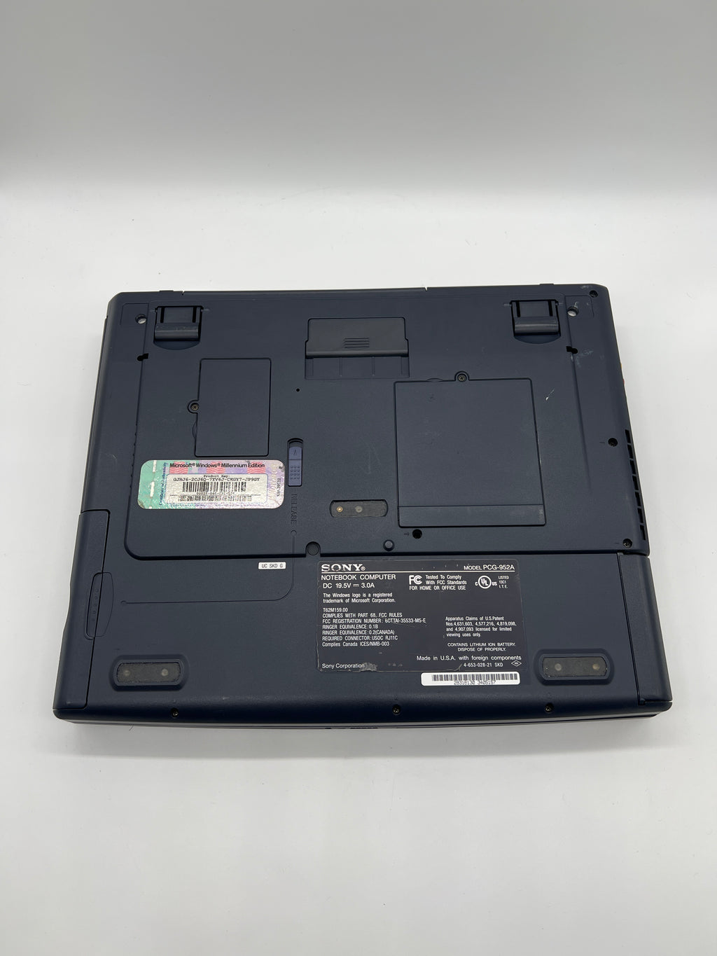 Sony Vaio PCG-FX170 Laptop Black 15 Inch Pentium III 800 MHz For Parts