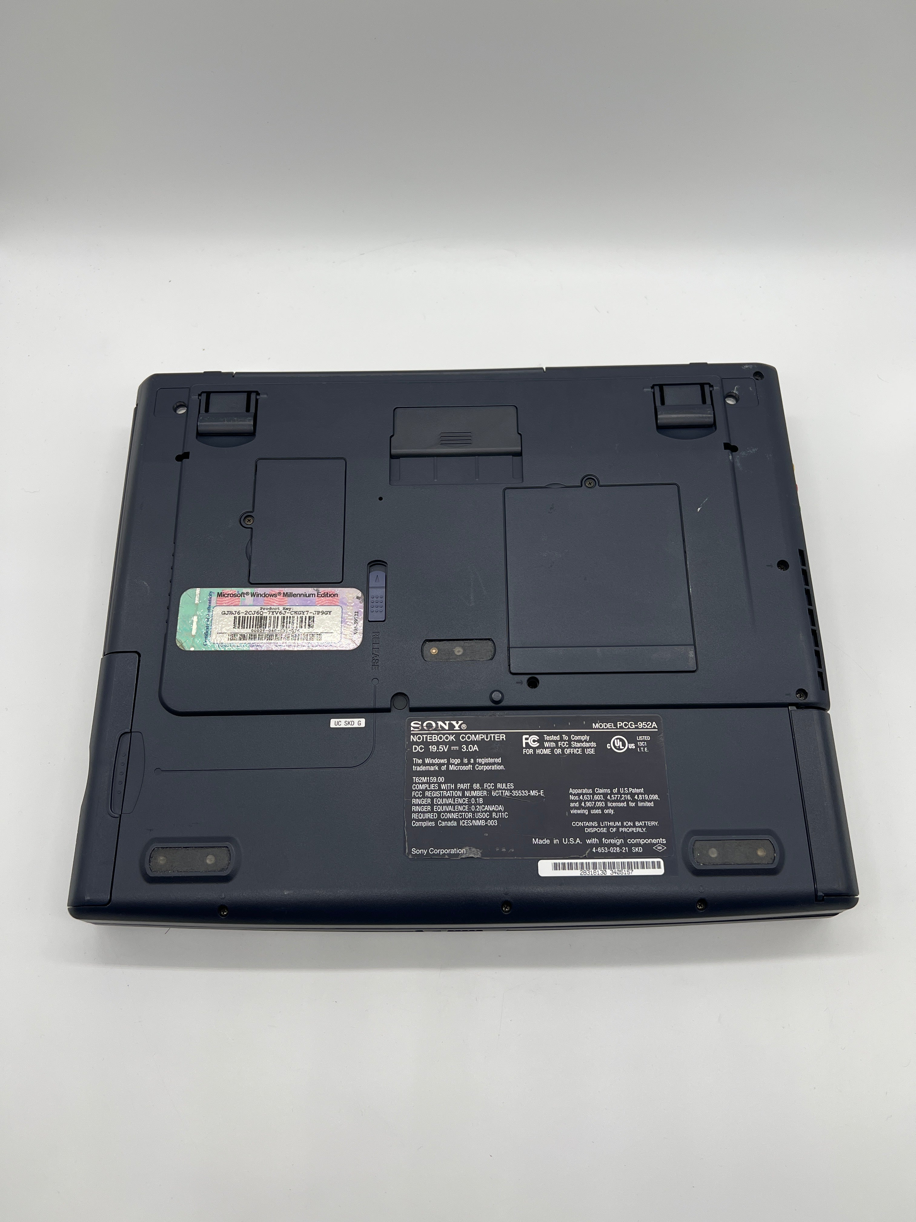 Sony Vaio PCG-FX170 Laptop Black 15 Inch Pentium III 800 MHz For Parts