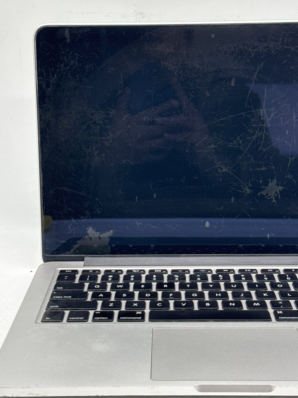 Apple MacBook Pro 13in Retina 2015 Core i5 5257U 8GB RAM 128GB Read