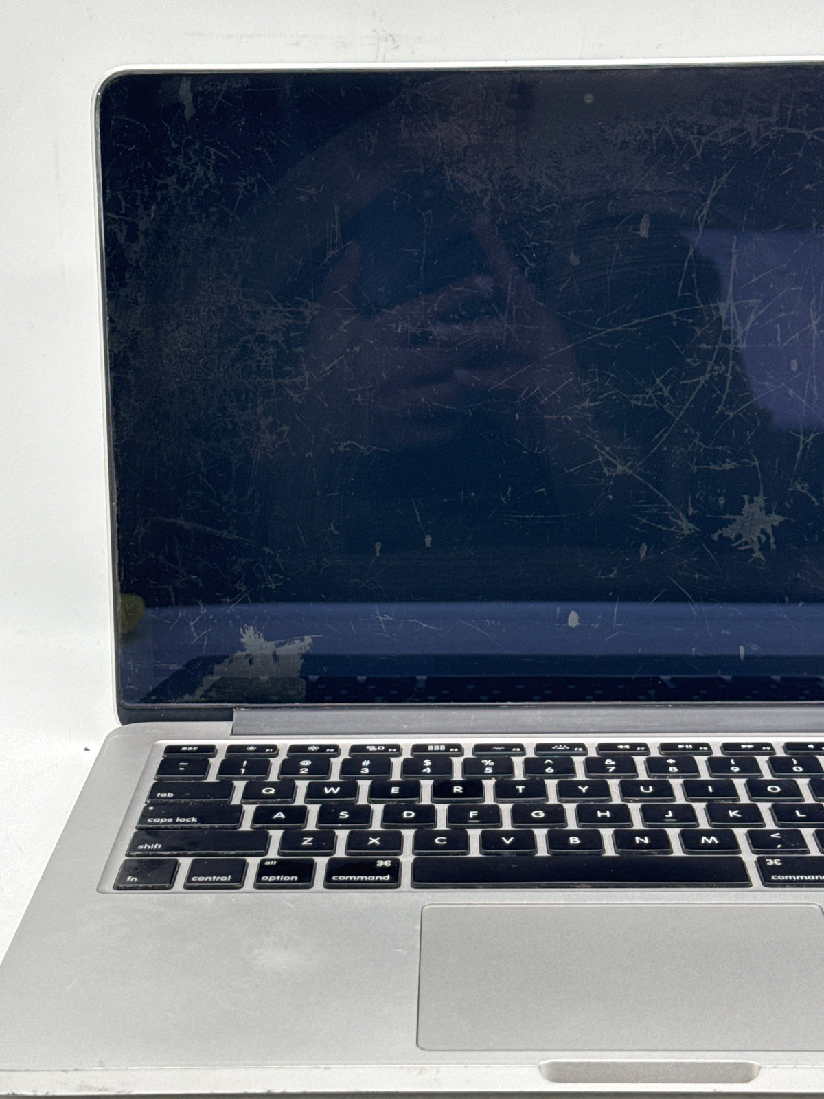 Apple MacBook Pro 13in Retina 2015 Core i5 5257U 8GB RAM 128GB Read