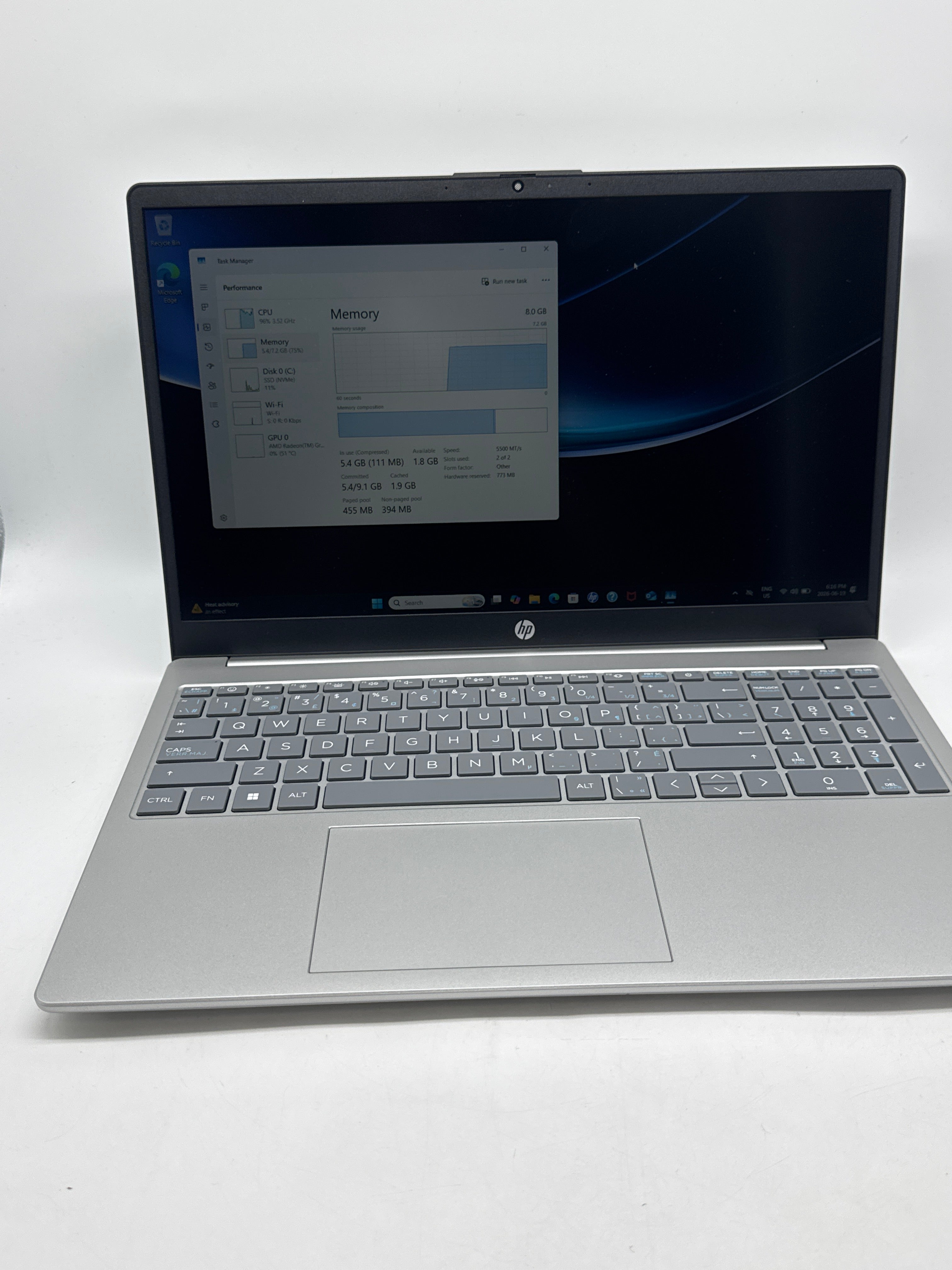 HP 15-fc0003ca 15.6" Athlon Silver 7120U 8GB RAM 512GB SSD - Used