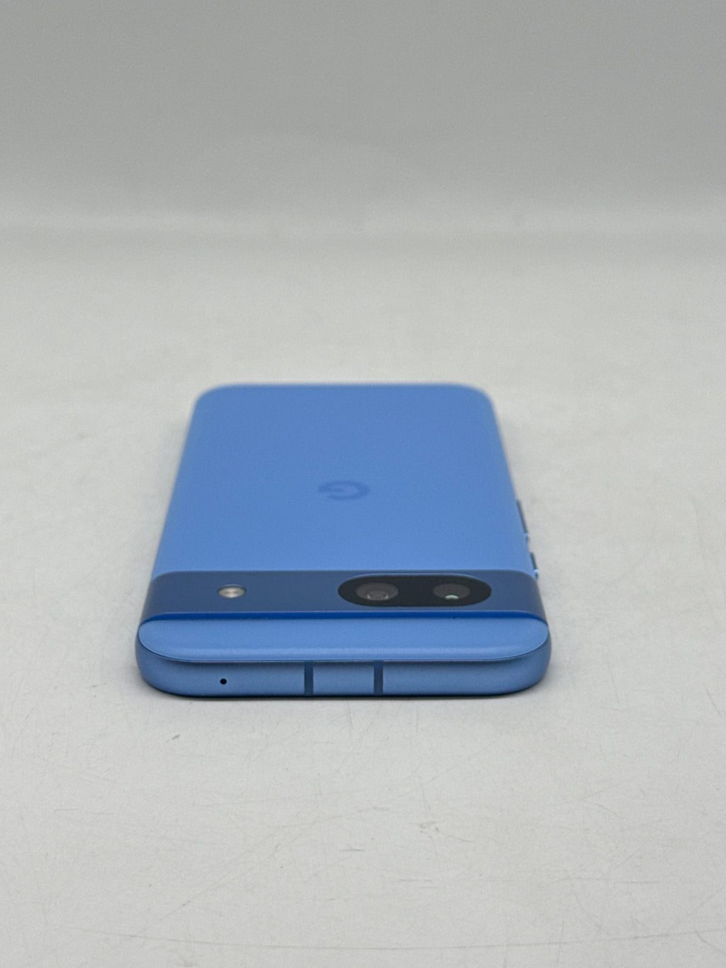 Google Pixel 8a 128GB T-Mobile Bay - Network Locked