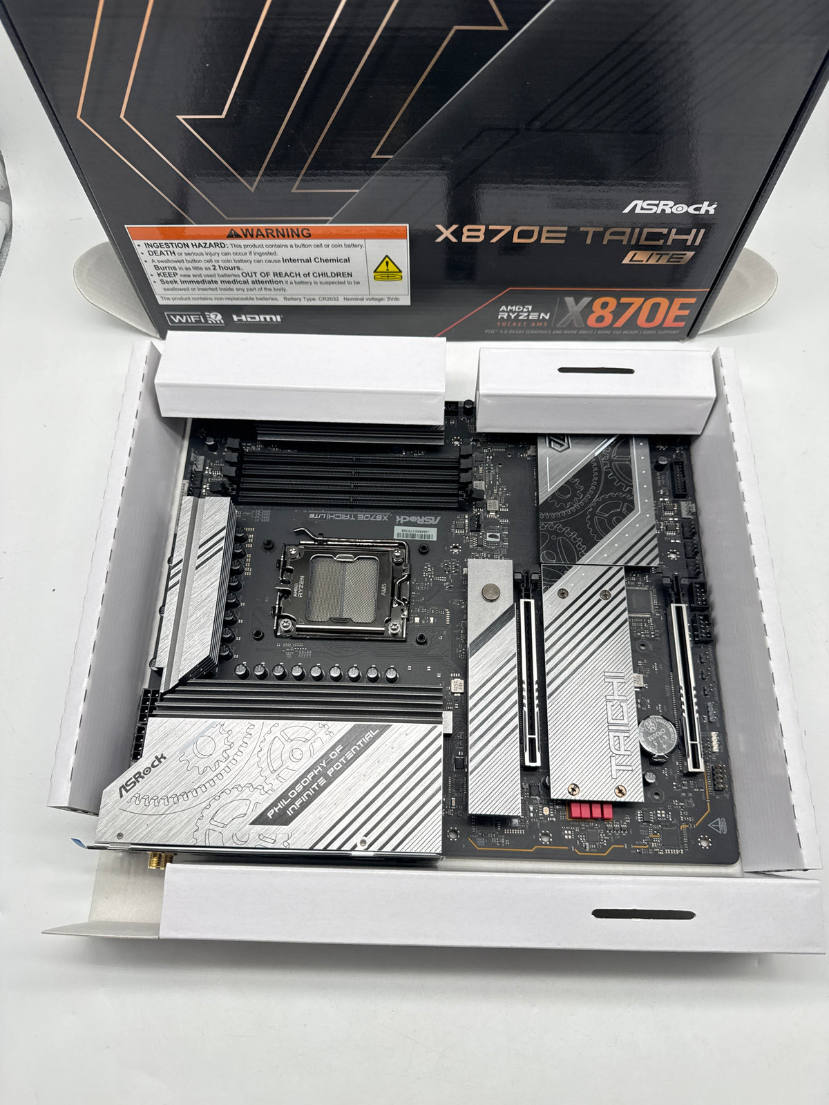 ASRock X870E Taichi Lite AM5 EATX Motherboard DDR5 Wi-Fi 7 - Used