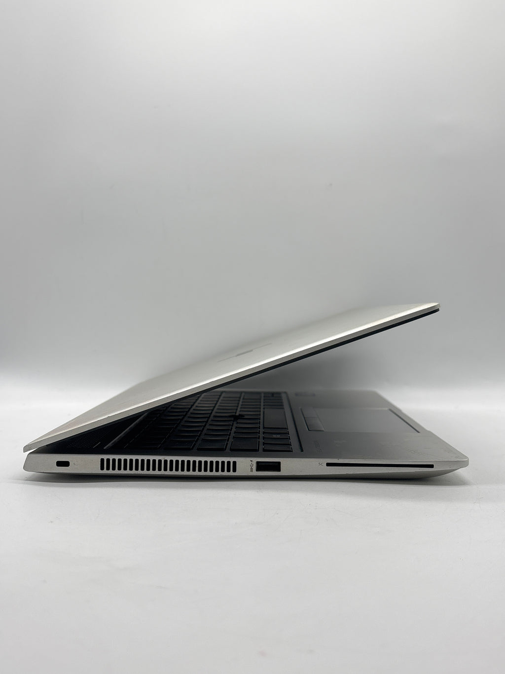 HP EliteBook 840 G5 14" Intel Core i5-8350U 16GB RAM 256GB SSD Silver - Used
