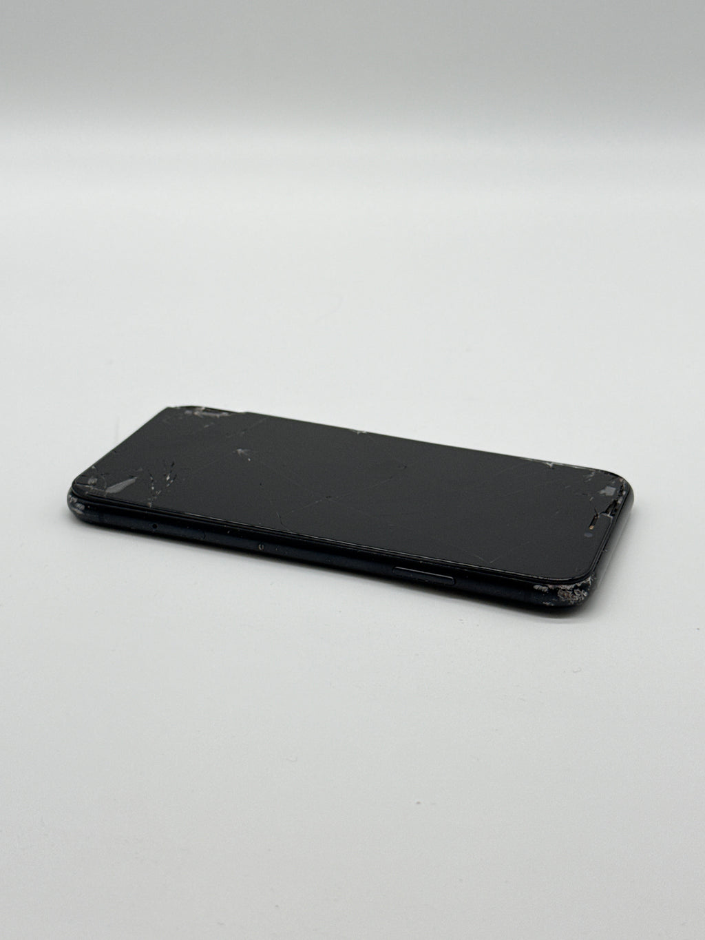 Apple iPhone XR 6.1" A1984 64GB Black Unlocked