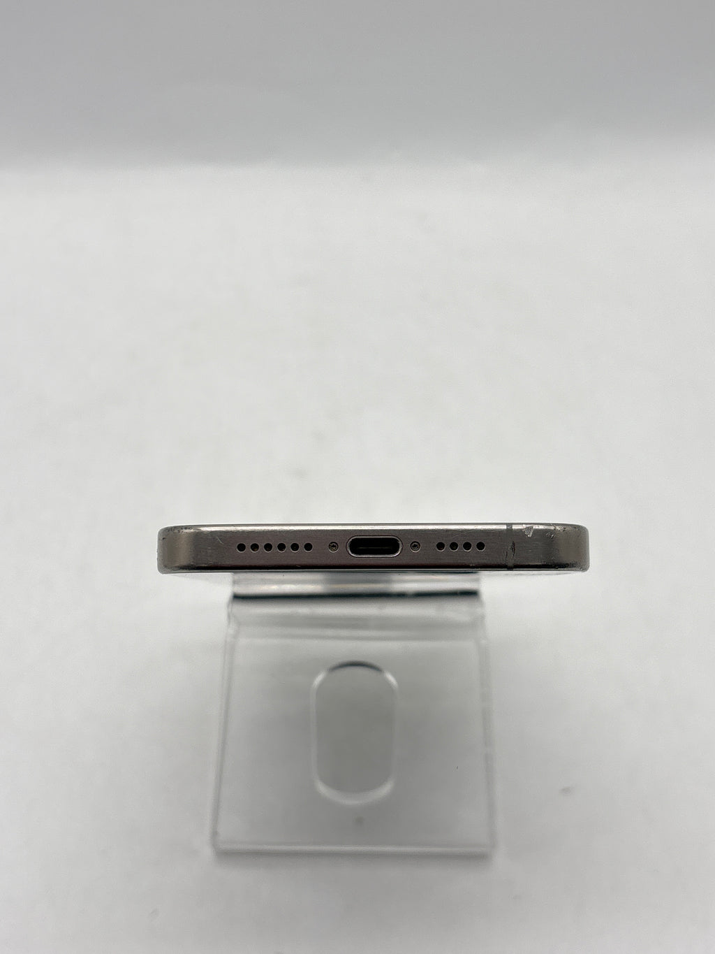 Apple iPhone 15 Pro Max 6.7" 256GB Gray Network Locked AT&T - READ