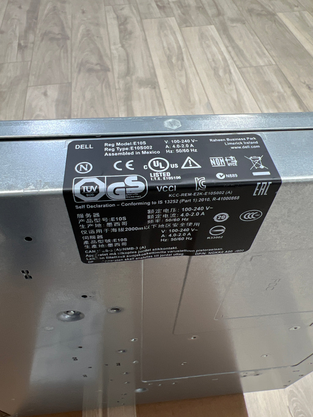 DELL PowerEdge R210 II Xeon E3-1240 v2 @ 3.4GHz 32GB RAM NO HDD