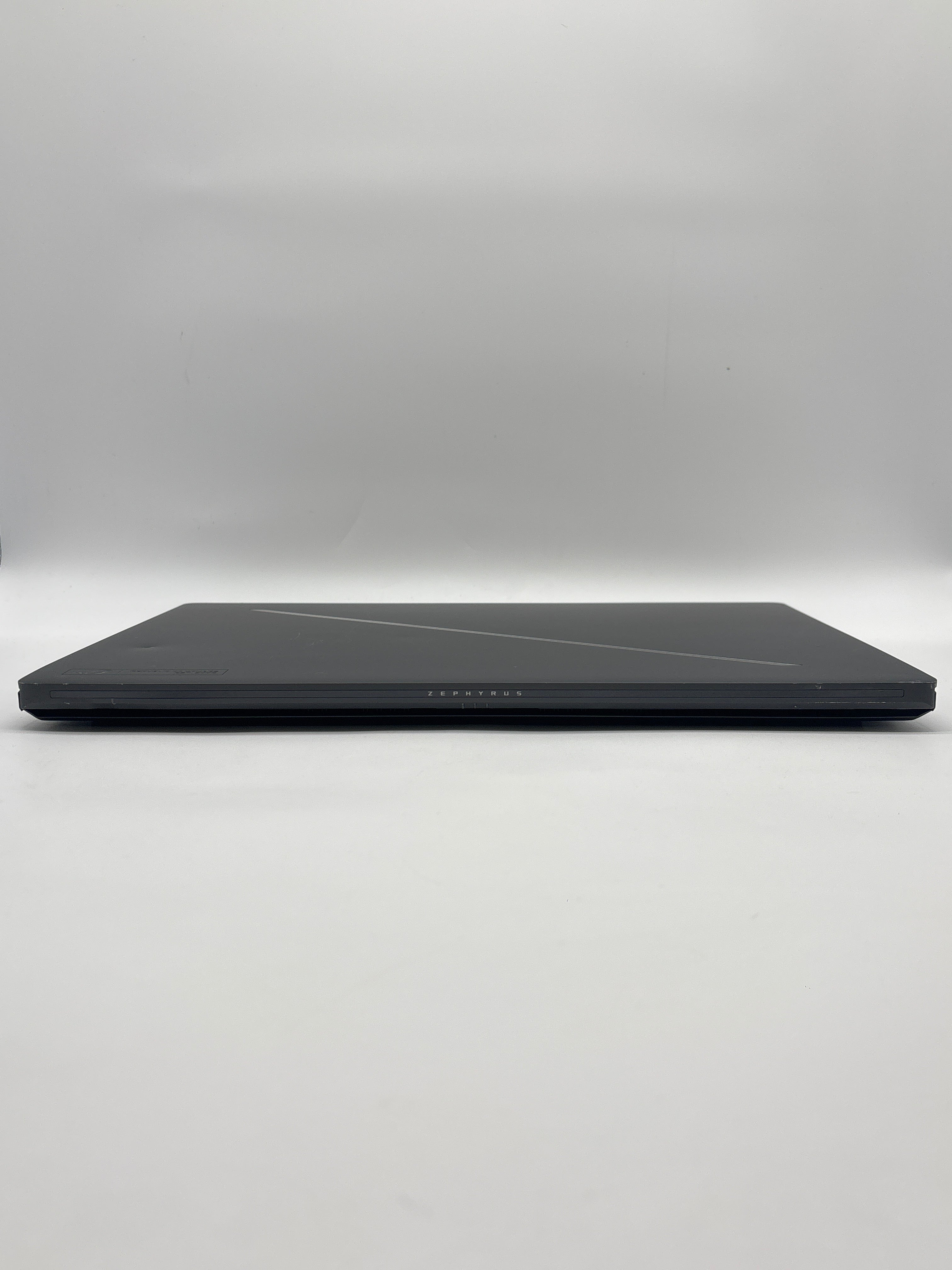 ASUS ROG Zephyrus G16 Ultra 9 285H 32GB RAM 2TB SSD RTX 5080