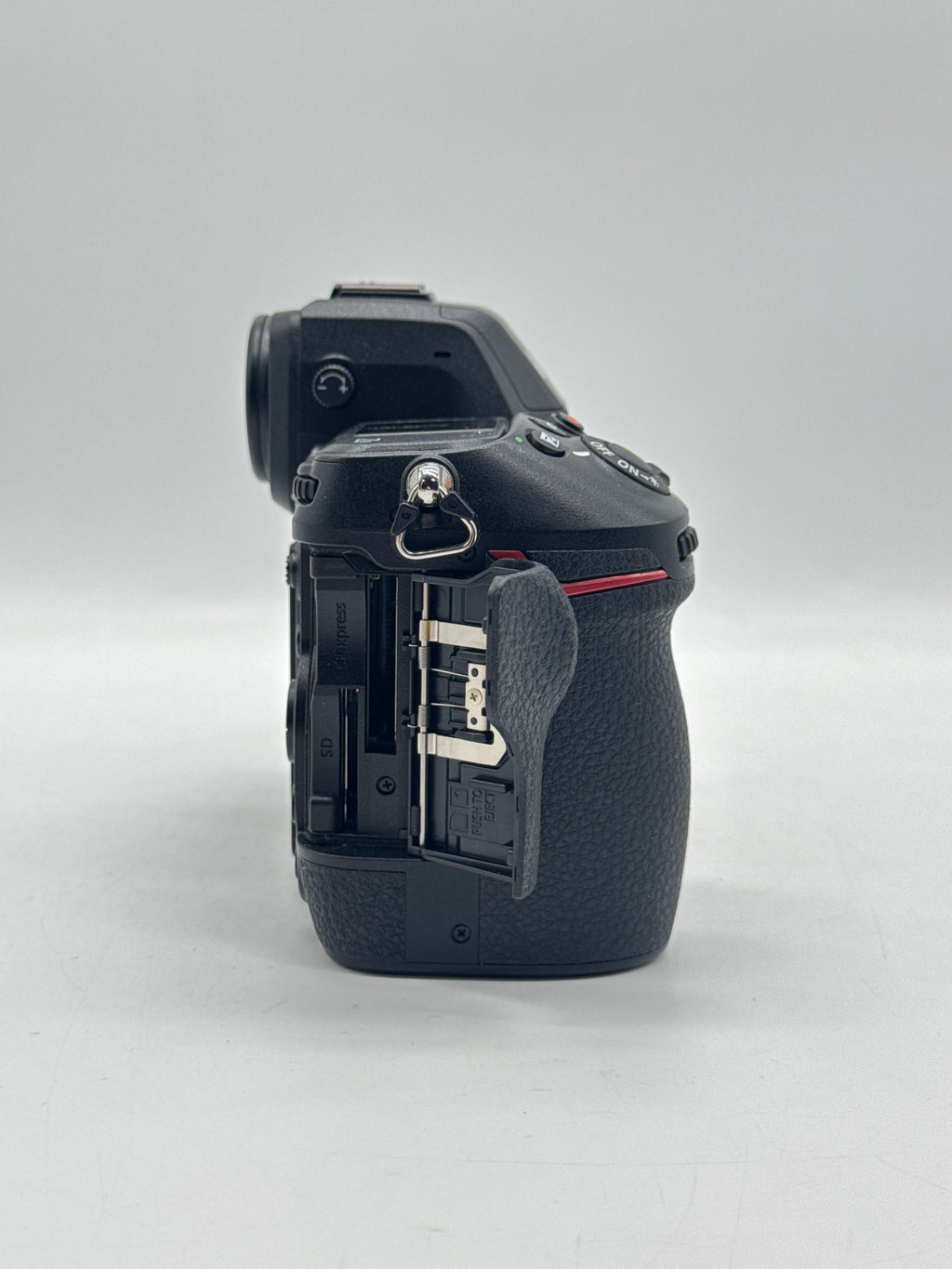 Nikon Z8 45.7MP Mirrorless Body Only Black - Used