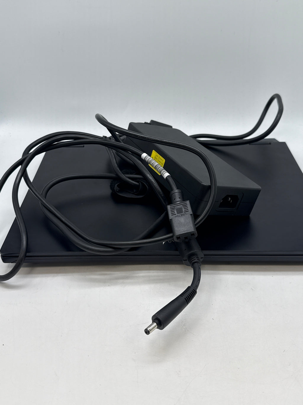 Acer Predator Helios 16 PH16-71 16" i7-13700HX 16GB RAM 1TB SSD GeForce RTX 4060 - Used