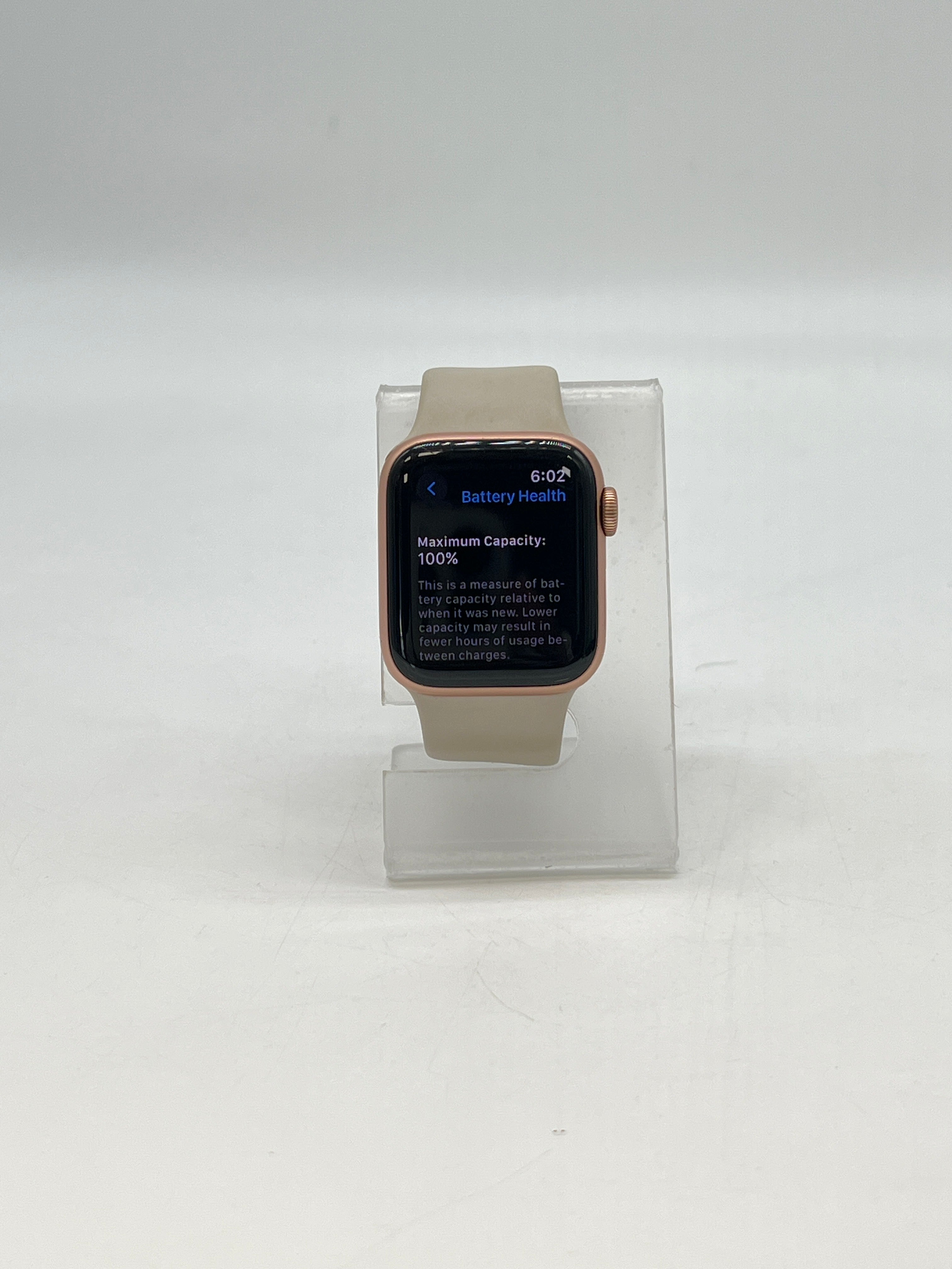 Apple Watch SE 1st Gen Cellular 40mm Beige Aluminum - Used