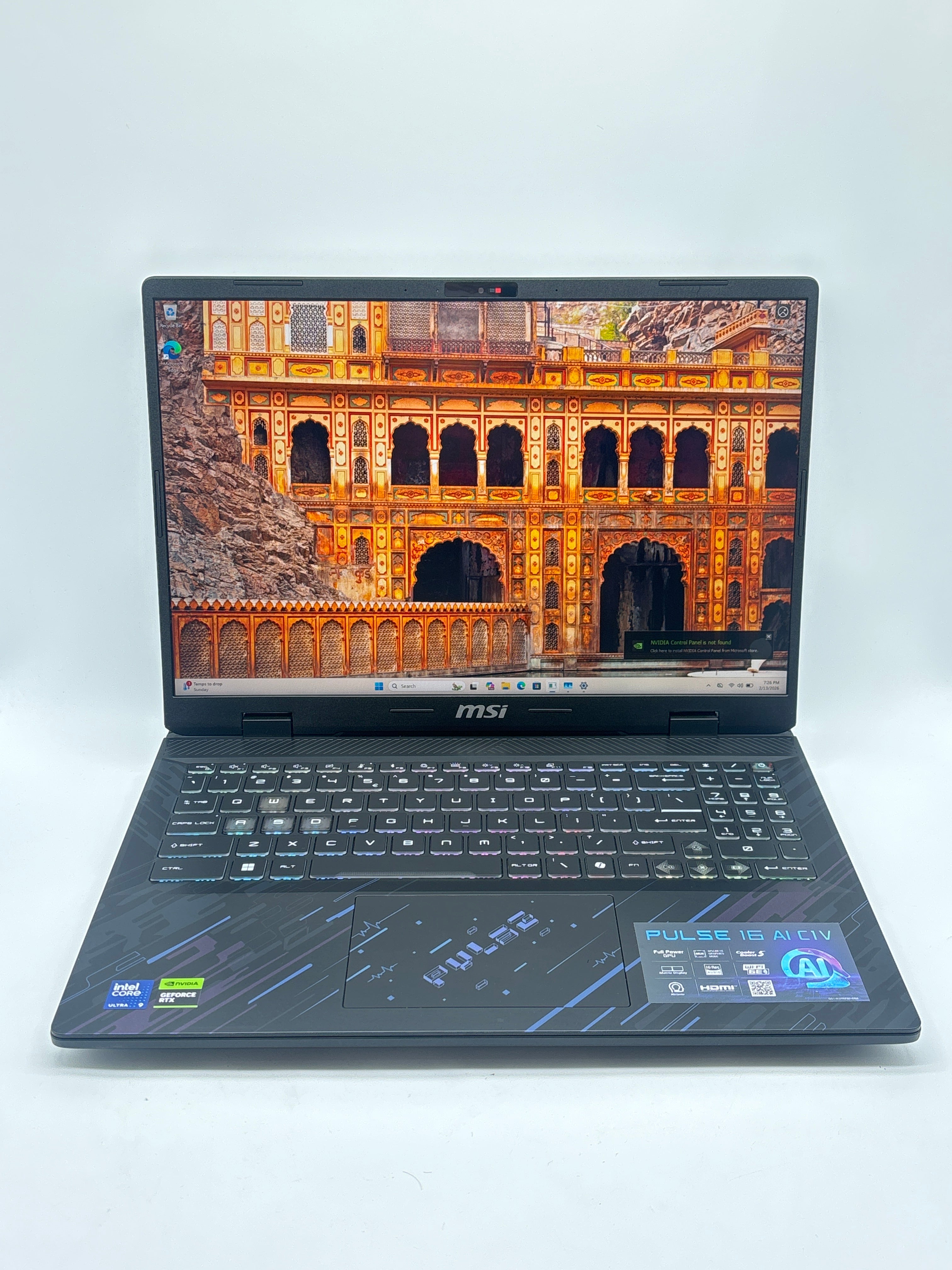 MSI Pulse 16 AI C1V Ultra 9 185H 32GB RAM 1TB SSD RTX 4070