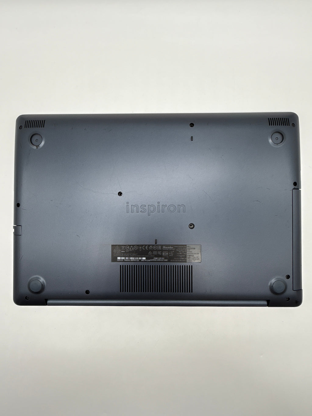 Dell Inspiron 5570 i5-8250U 16GB RAM 512GB SSD