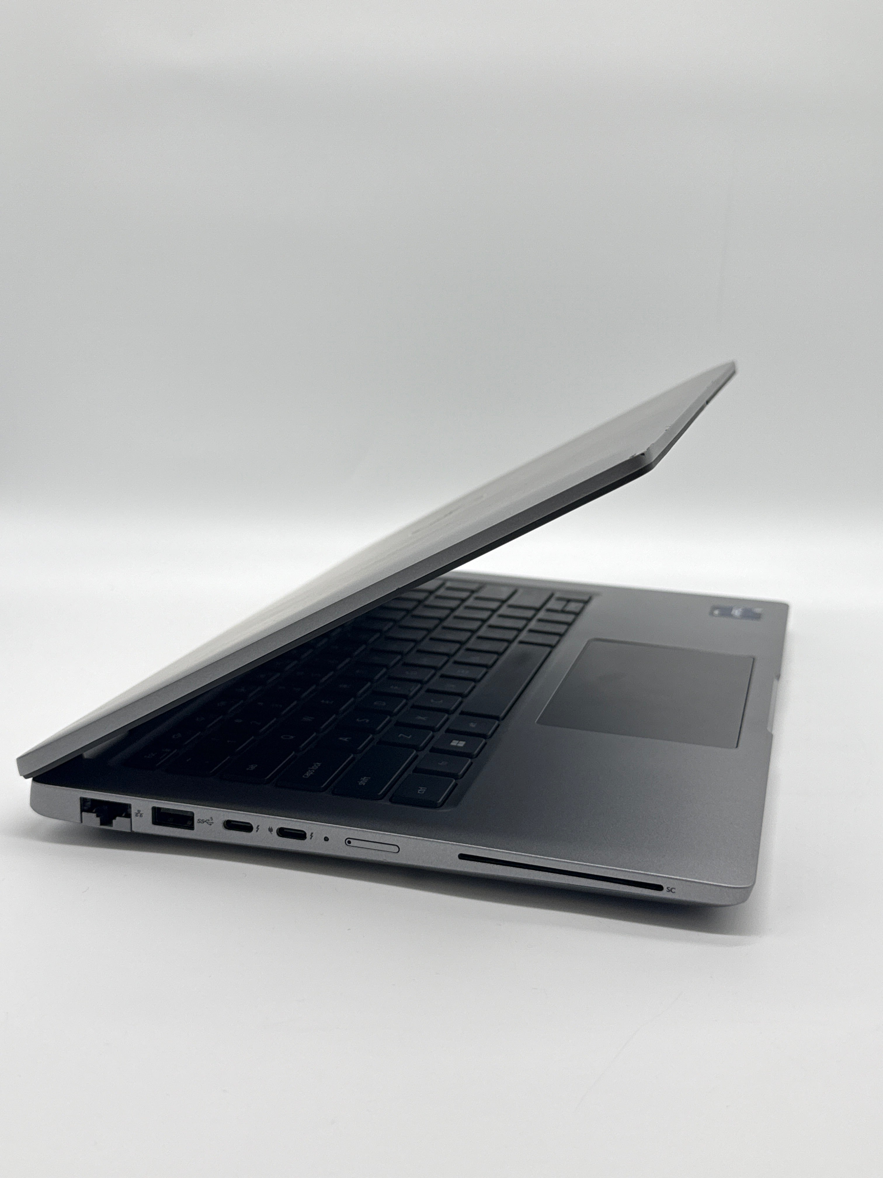 Dell Latitude 5440 i5-1335U 16GB RAM 256GB