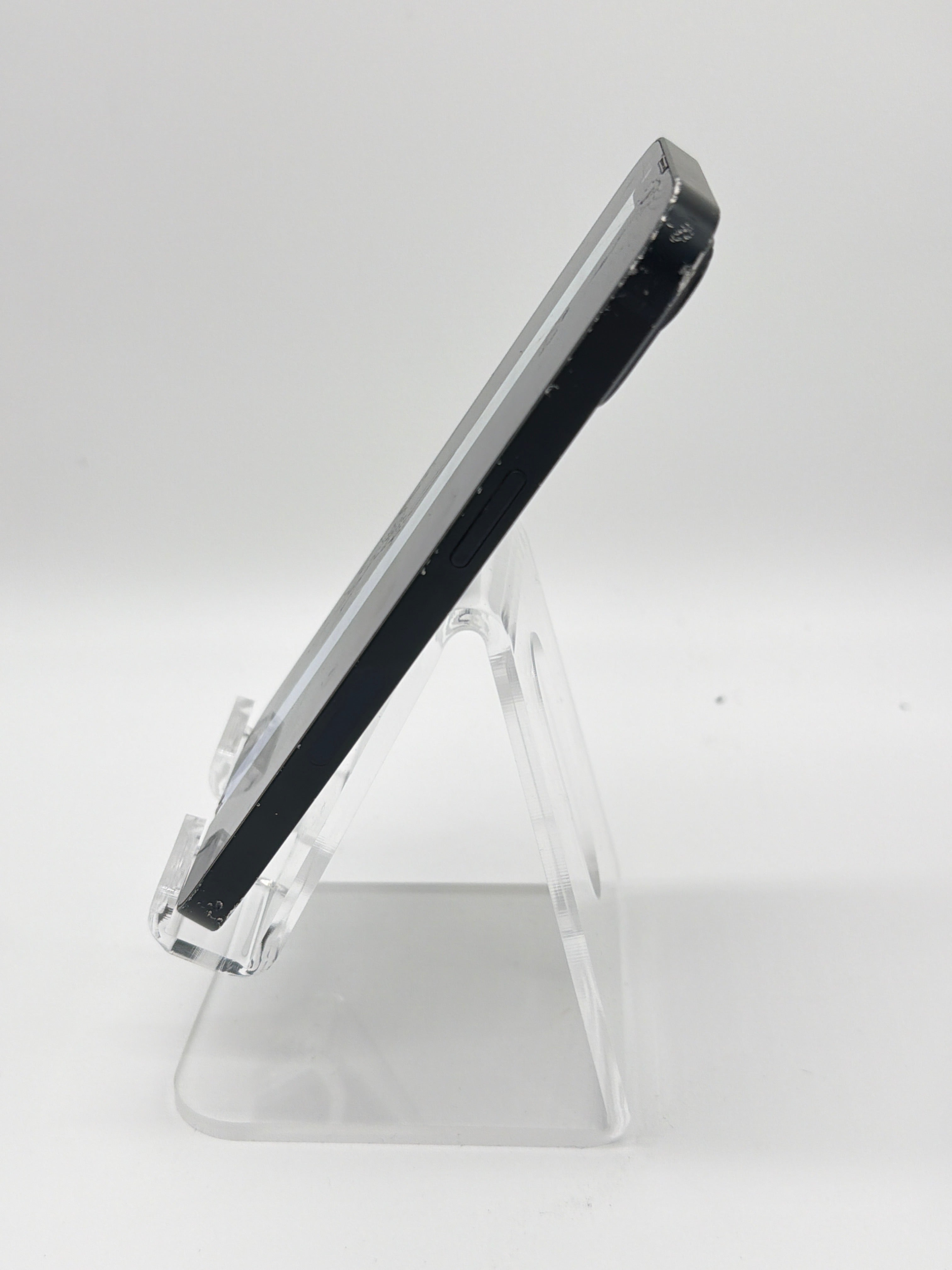 T-Mobile Apple iPhone 13 128GB Broken Back Glass/Screen Midnight