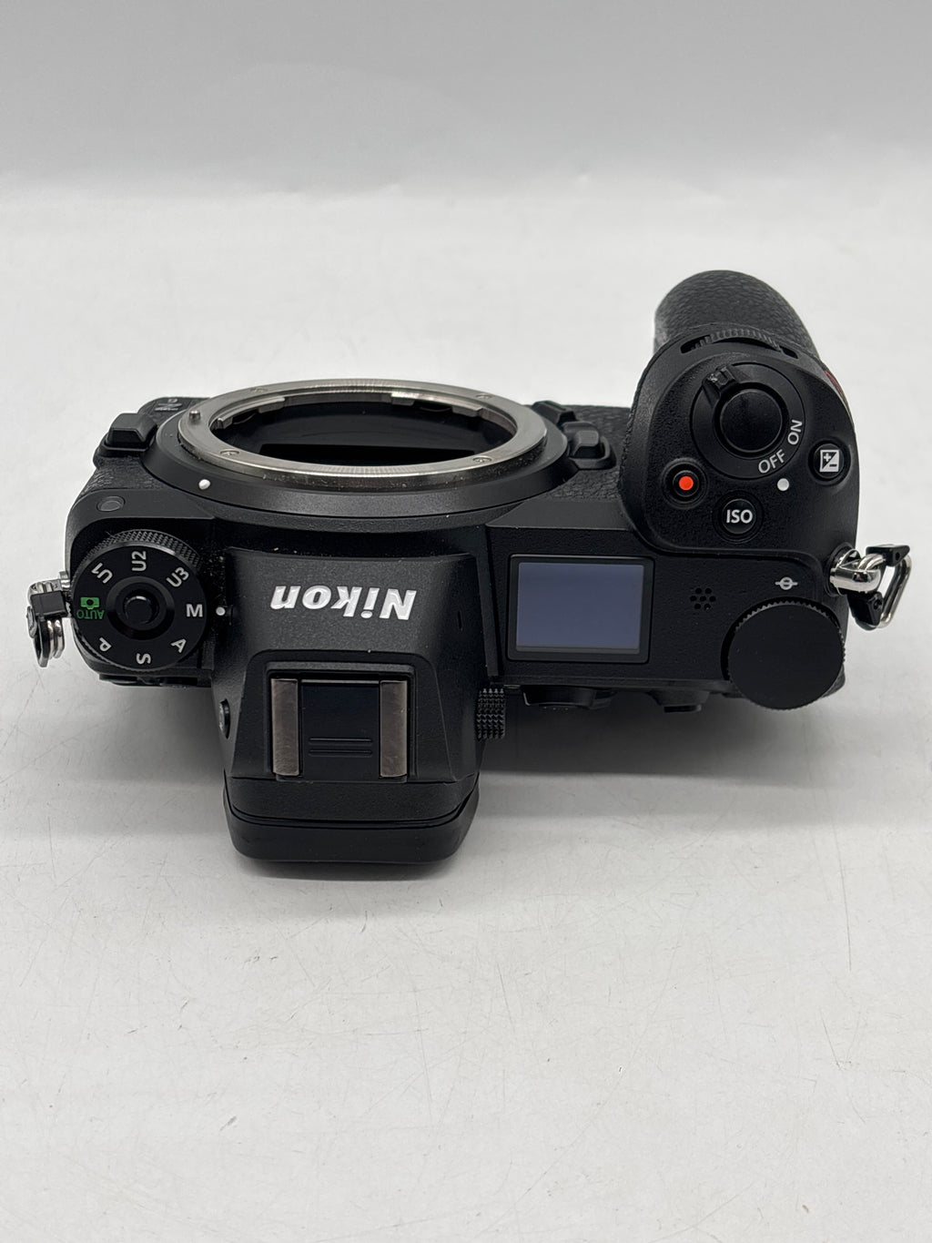 Nikon Z6 Mirrorless w/ NIKKOR Z 24-70mm f/4 S Lens Black - Used