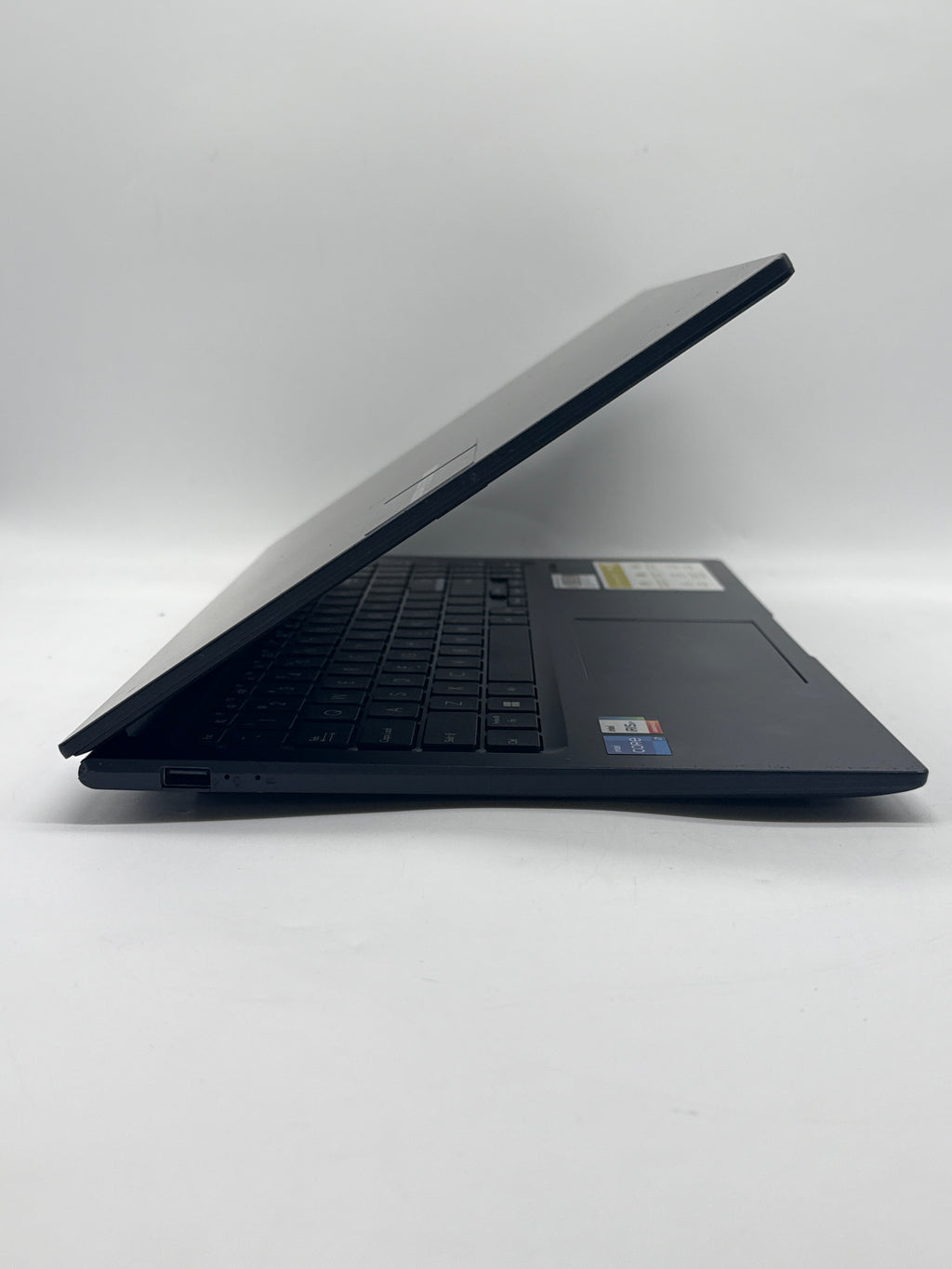 Asus Vivobook 15 F1504V Intel i7 8GB RAM 256GB SSD - Bios Locked/Remotely Managed