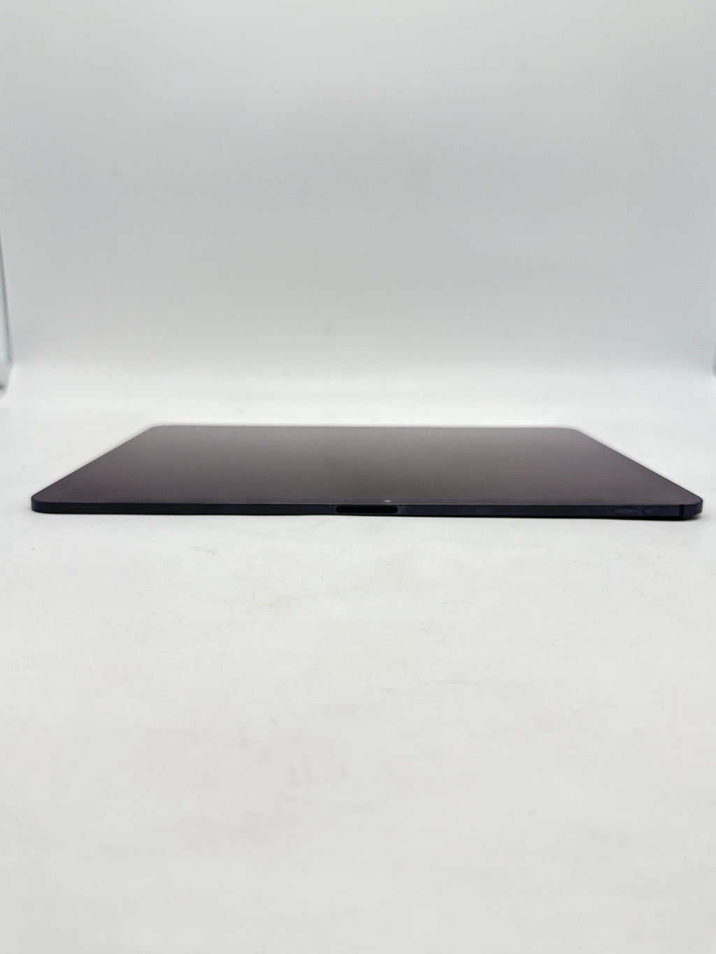 Apple iPad Pro 13-inch (M5) A3361 512GB MDYL4LL/A WIFI - Used