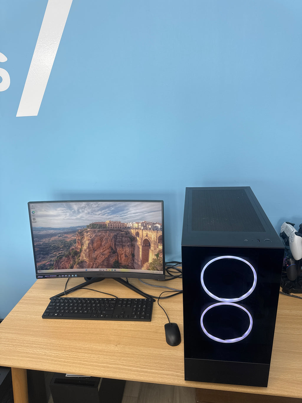 NZXT Player Build 2 PC Ryzen 5 5600X 16GB 1TB SSD RTX 3070 - Used