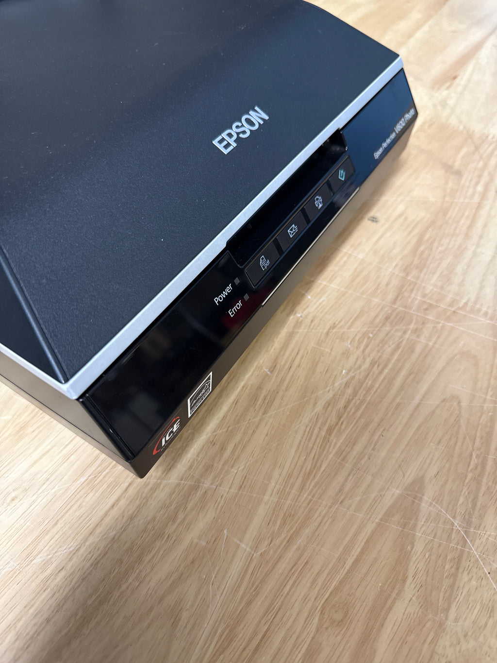 Epson V600 Photo Document Scanner - Used