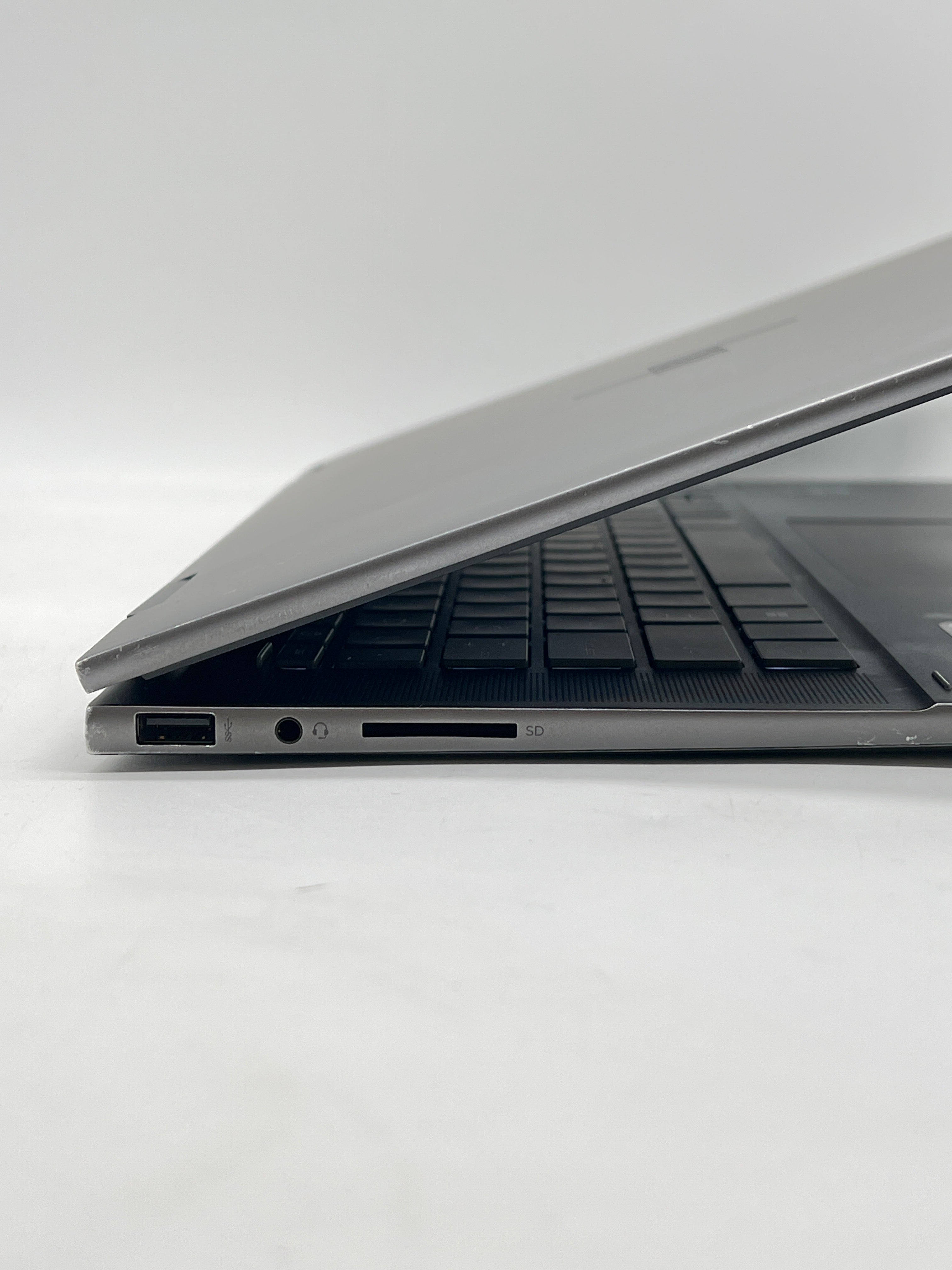 HP Envy x360 15-ew1068nr i7-1355U 16GB RAM 1TB SSD