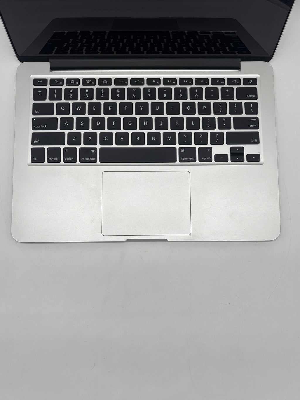 Apple MacBook Pro 13 Inch A1502 2015 i5 8GB RAM 128GB SSD (Cycle Count 60)