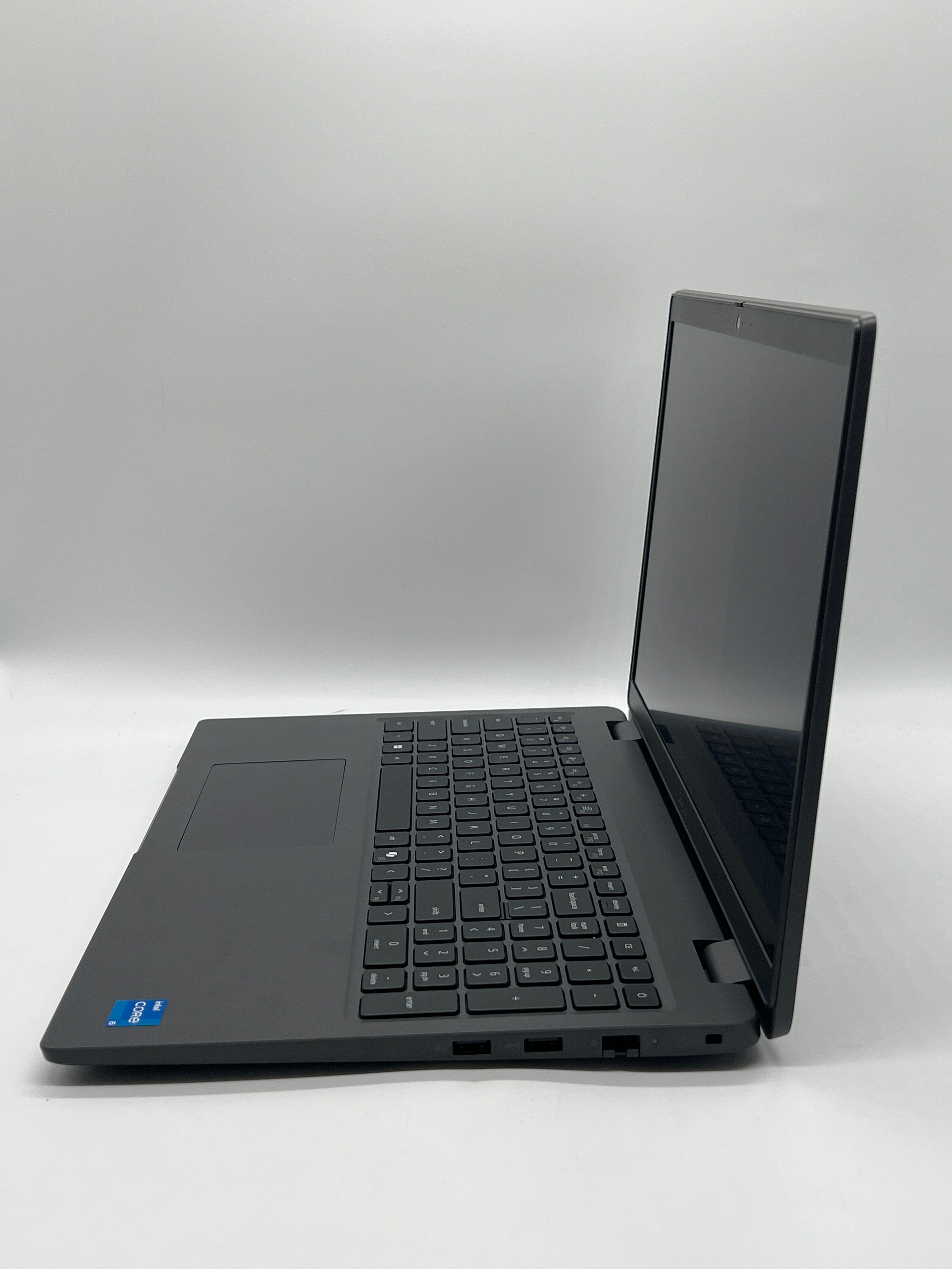 Dell Latitude 3550 15.6-inch Intel Core i5 13th 16GB RAM 256GB SSD Black Used