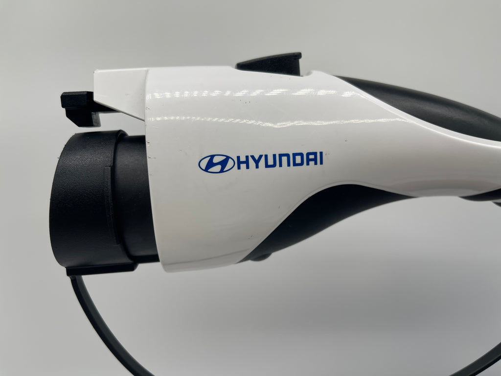 Hyundai 91670-K4020 IONIQ Electric Vehicle EV Charger