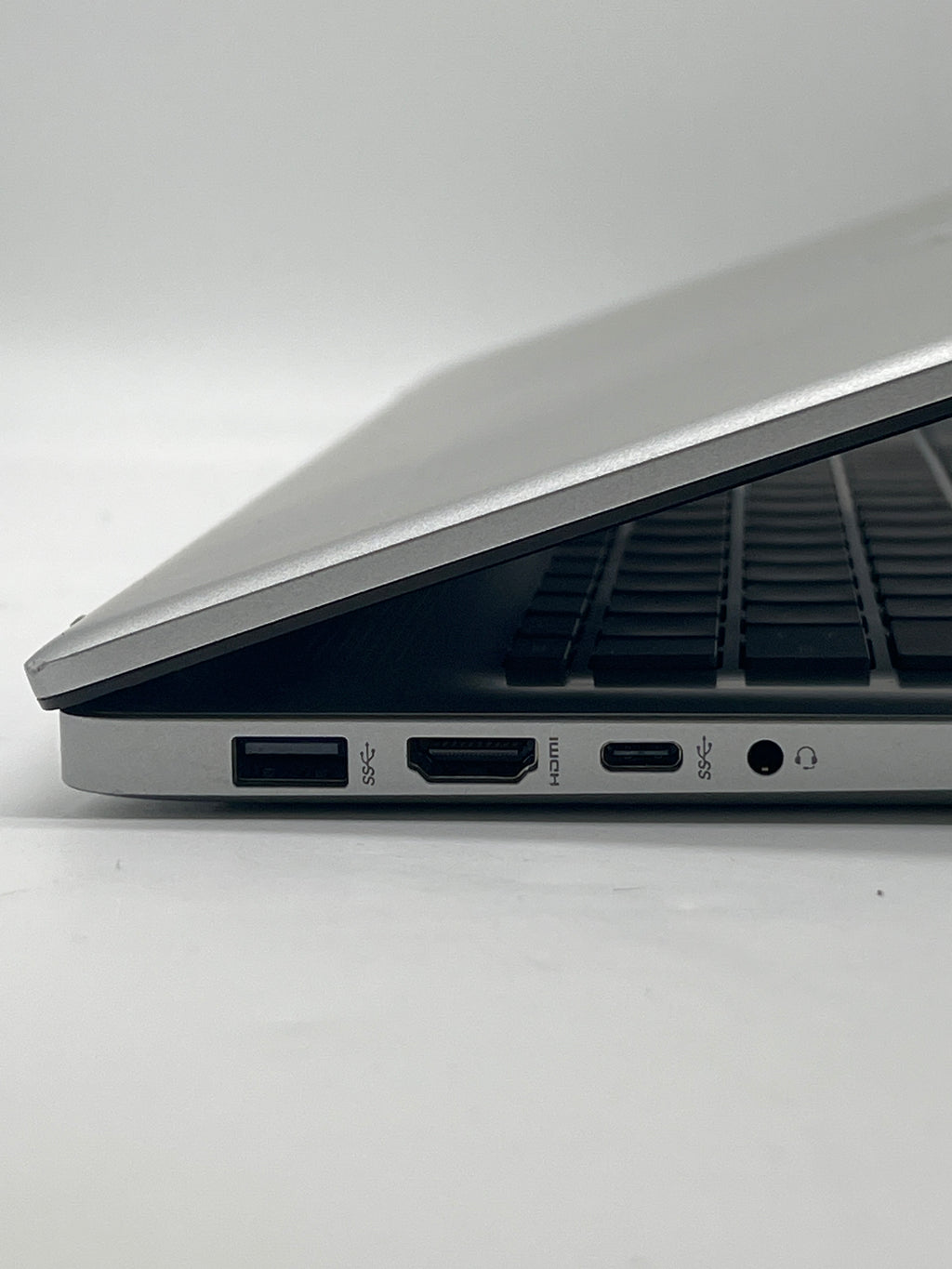 HP 17-cn4153cl 17" Core 5 120 16GB RAM 1TB SSD Touchscreen - Used
