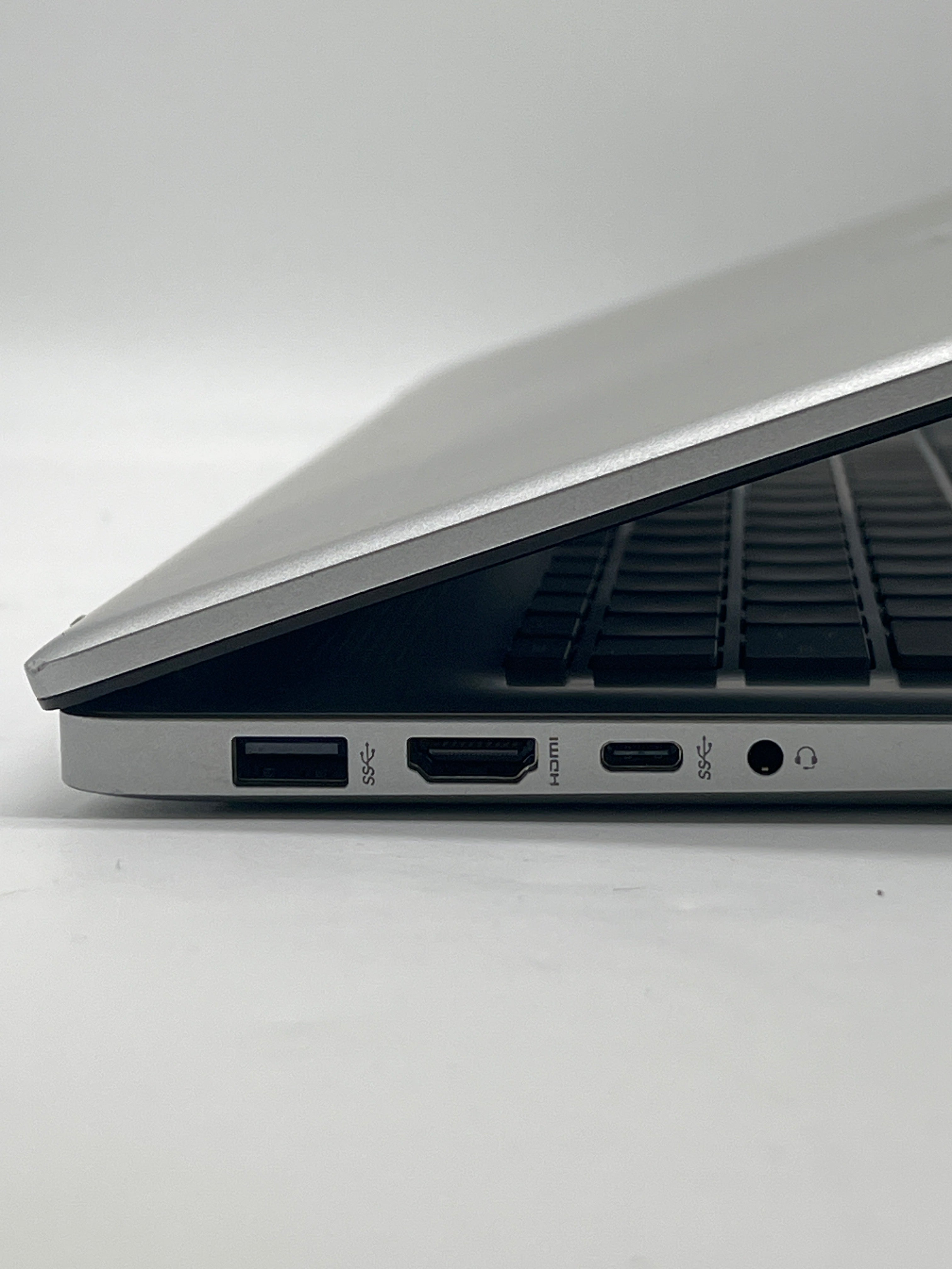 HP 17-cn4153cl 17" Core 5 120 16GB RAM 1TB SSD Touchscreen - Used
