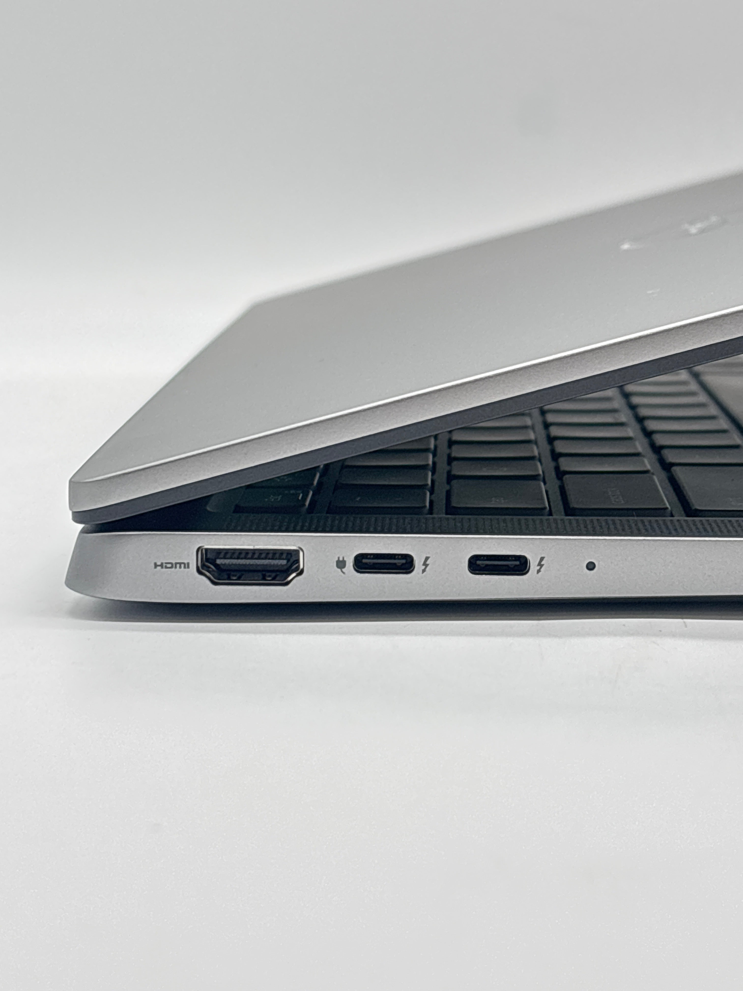 Dell Latitude 7450 Ultra 7 165U 32GB RAM 512GB SSD - Absolute Enabled