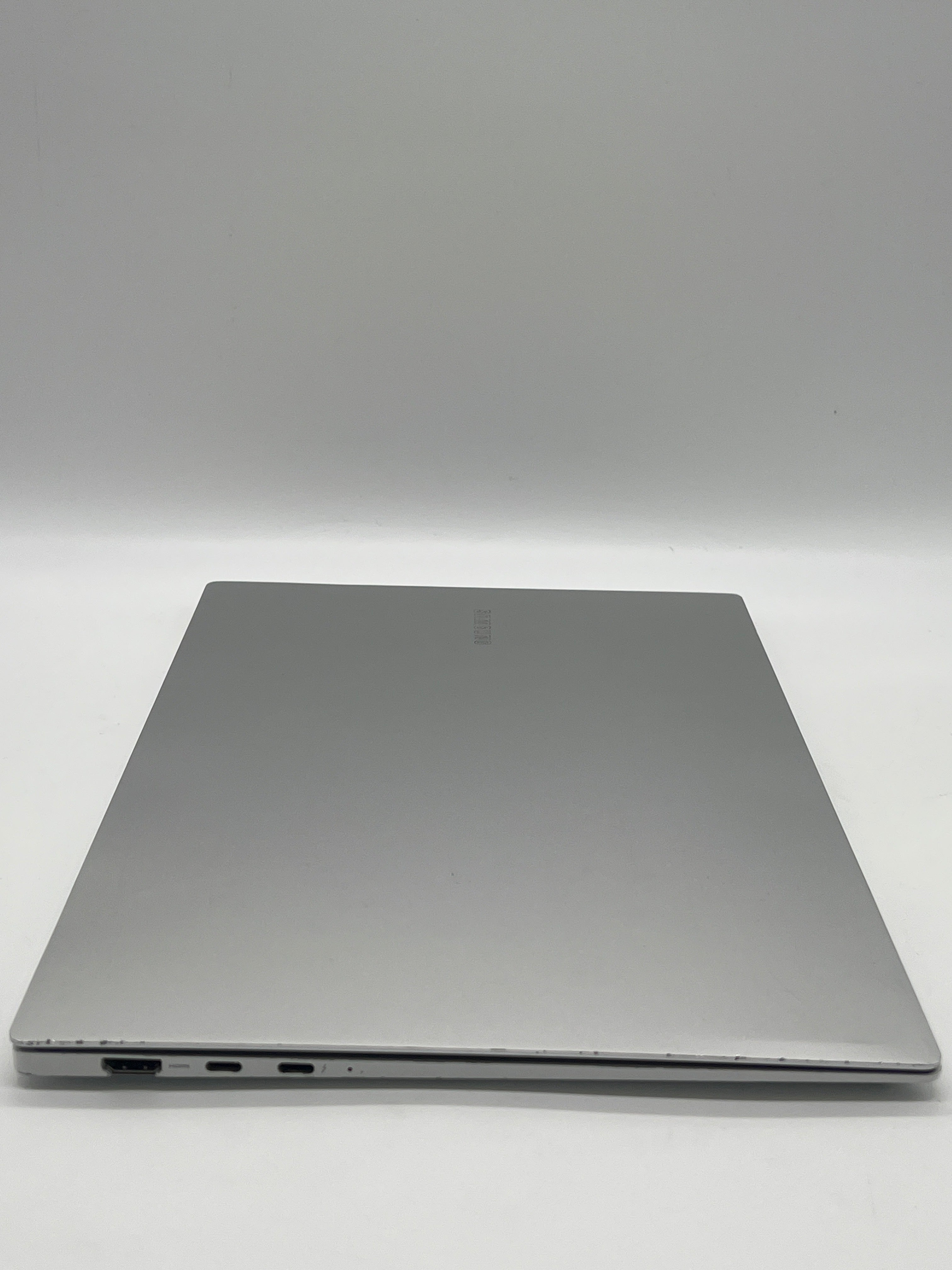 SAMSUNG Galaxy BookPro i7-1165G7 16GB RAM 512GB SSD - Used