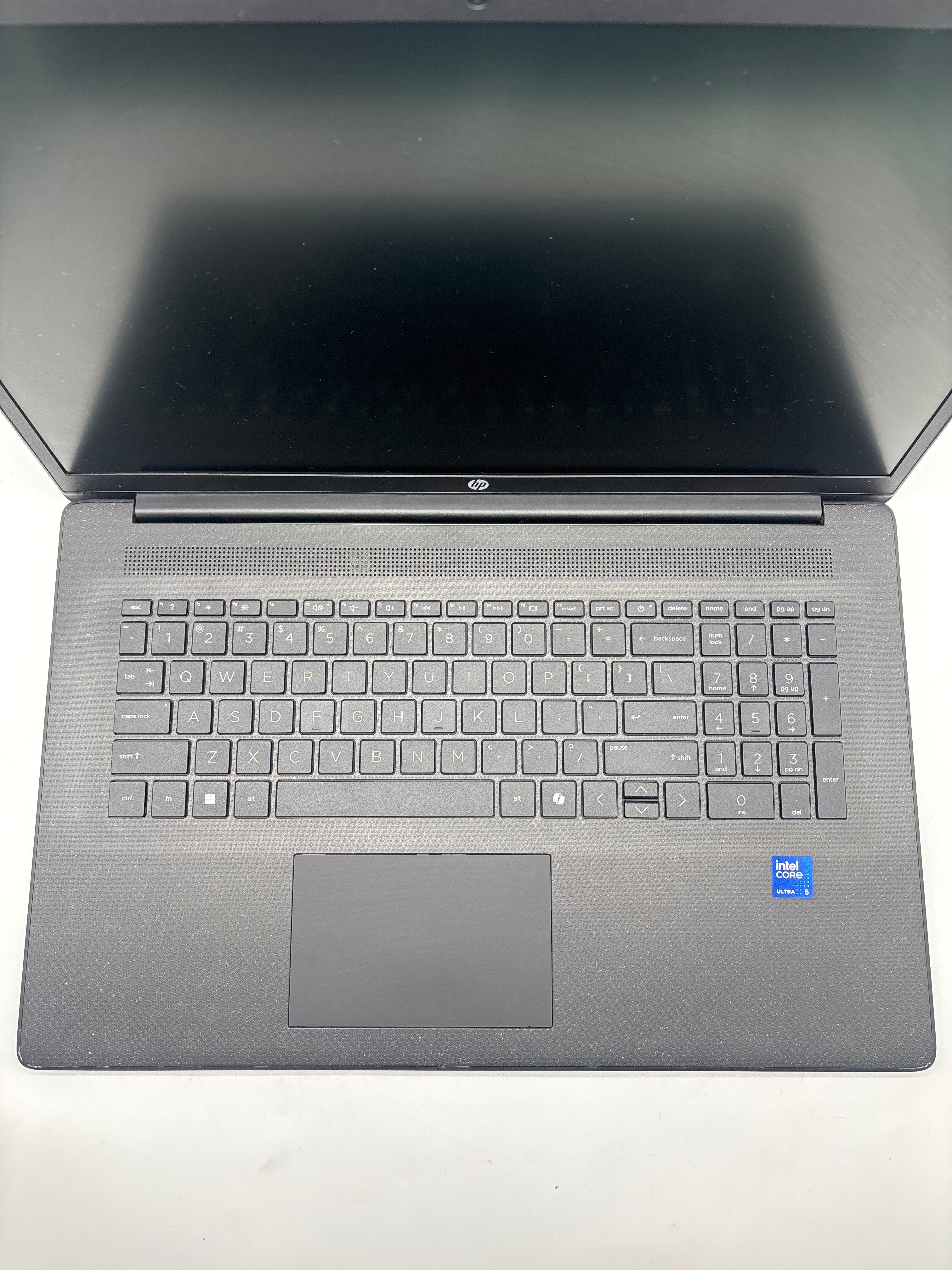 HP Laptop 17t-cn500 Core Ultra 5 255U 8GB RAM 256GB SSD - For Parts