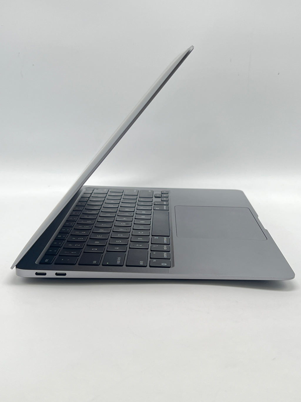 Apple MacBook Air 13" A2337 M1 8GB RAM 256GB SSD - Used