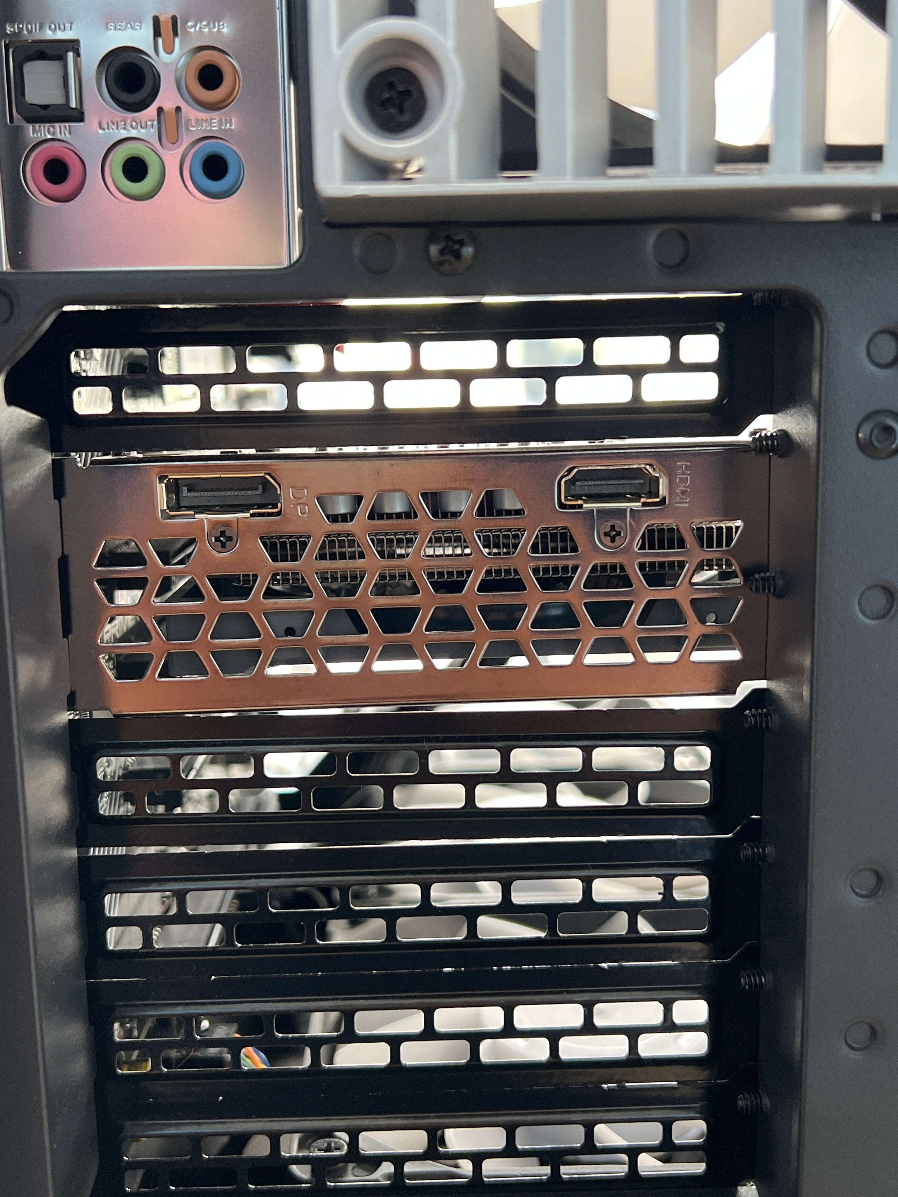 CyberPowerPC Ryzen 5 5500 16GB RAM 1TB SSD RX 6500 XT - Used