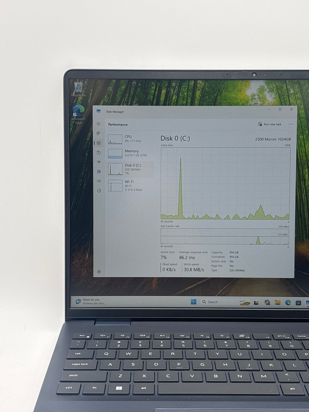 Dell Inspiron 16 5640 Core 7 150U 16GB RAM 1TB SSD
