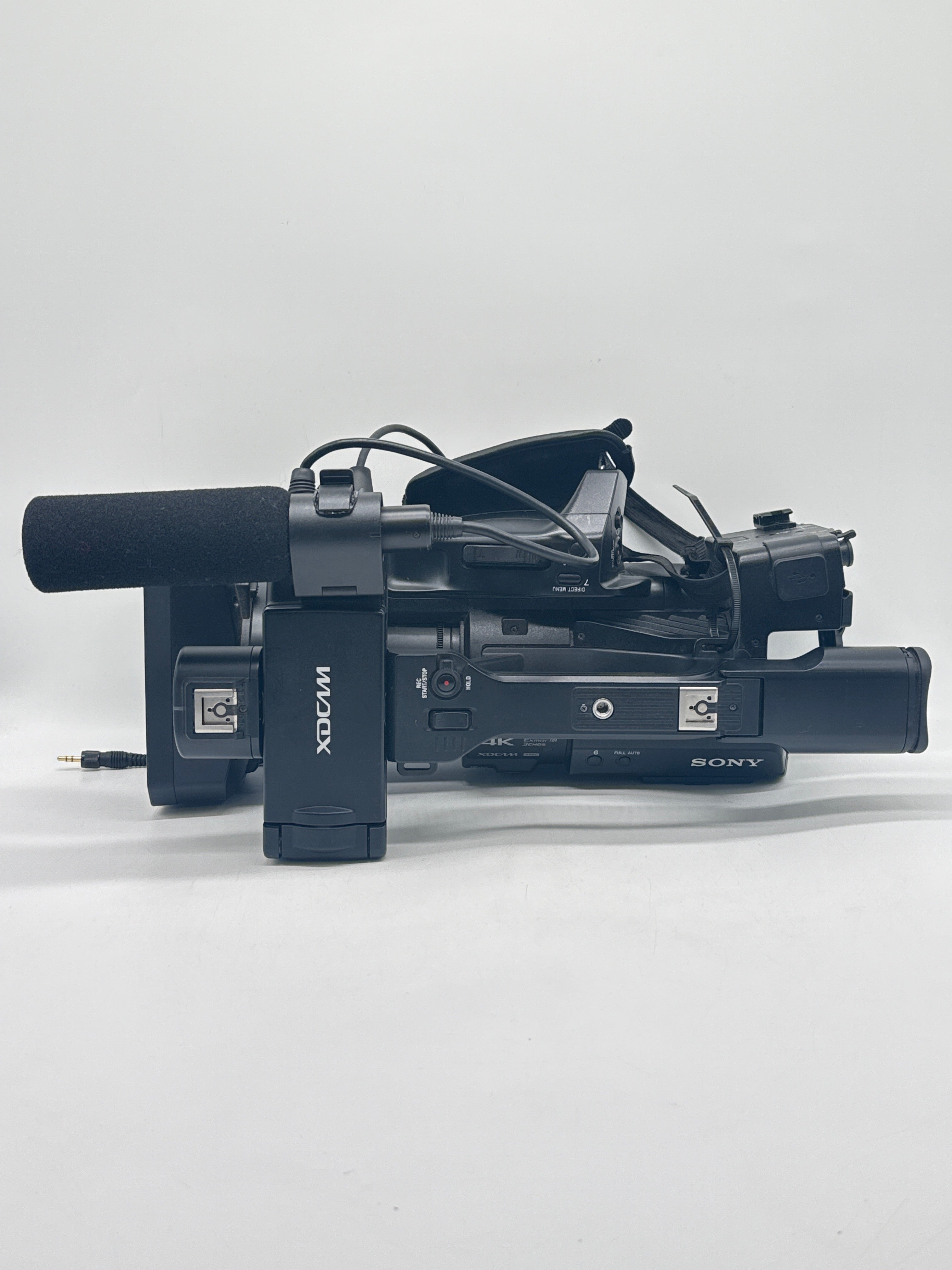 Sony PXW-Z280V 4K UHD Professional Camcorder 17x Zoom - 409 Hours