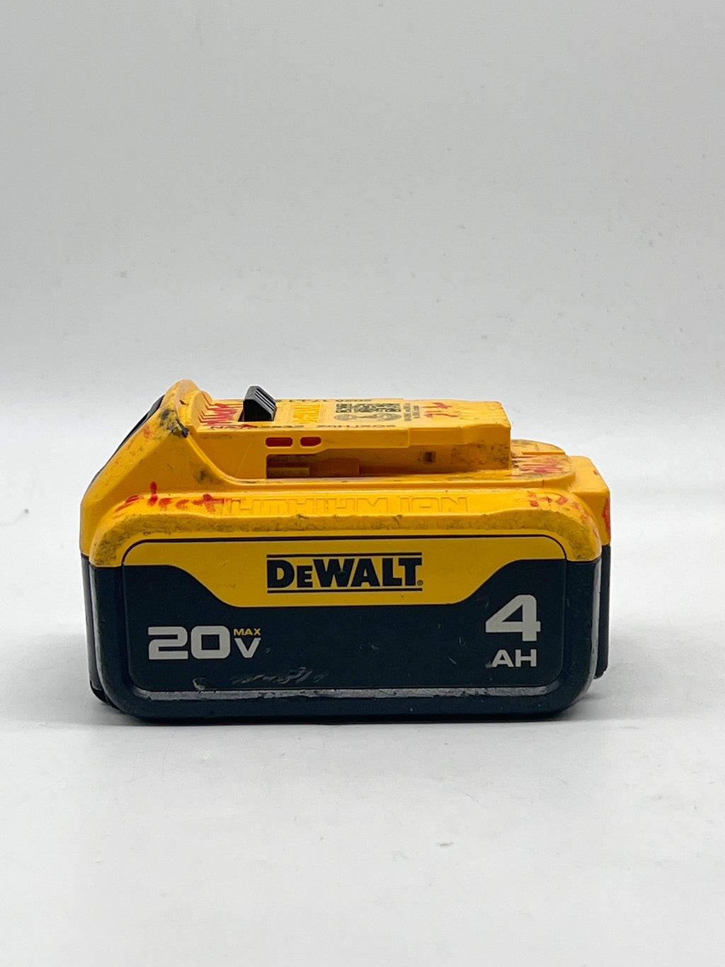 DeWalt DCB204 20V MAX 4Ah Battery - Used